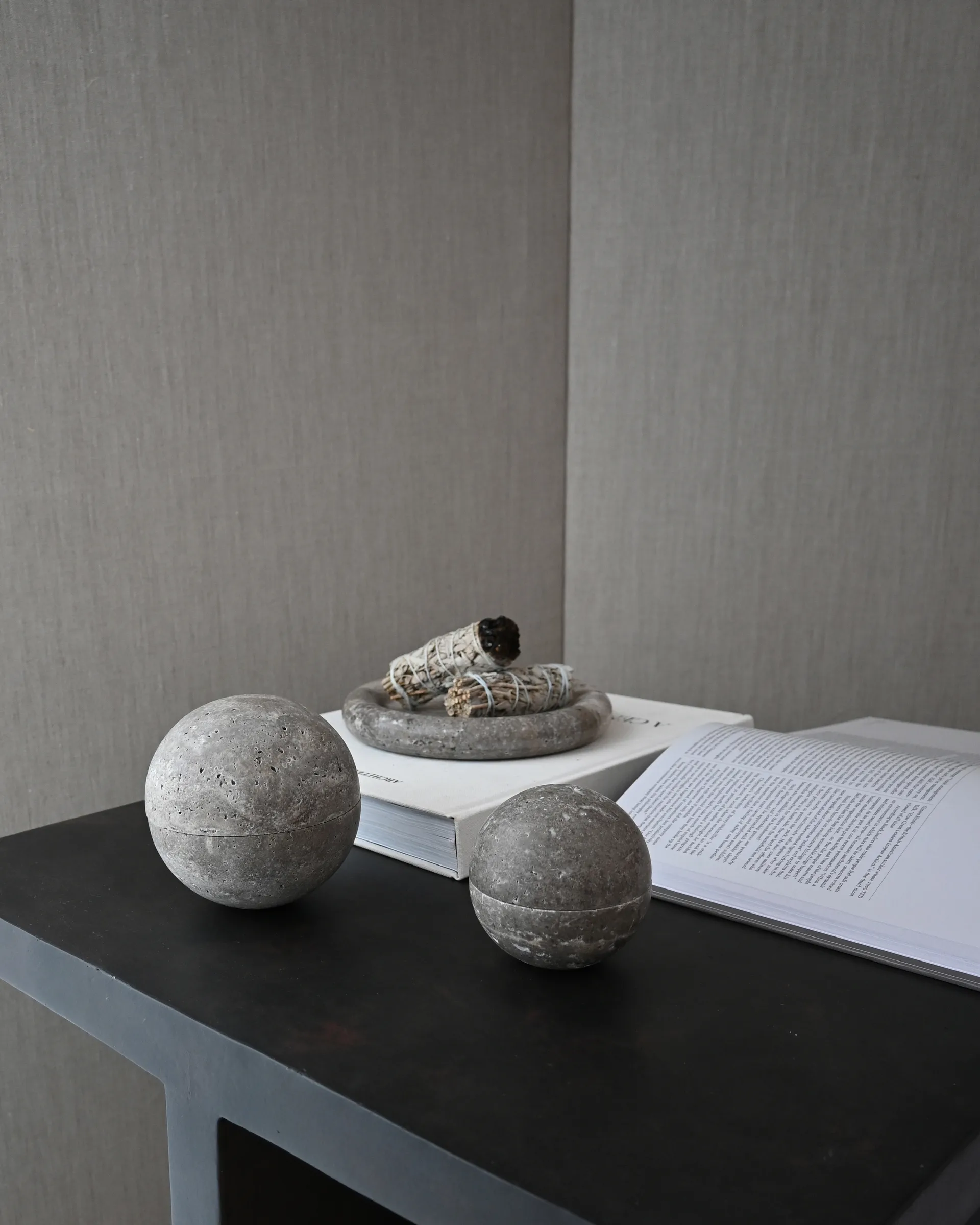 Boîte Enkei Medio Ø12 cm, Earth 101 Copenhagen