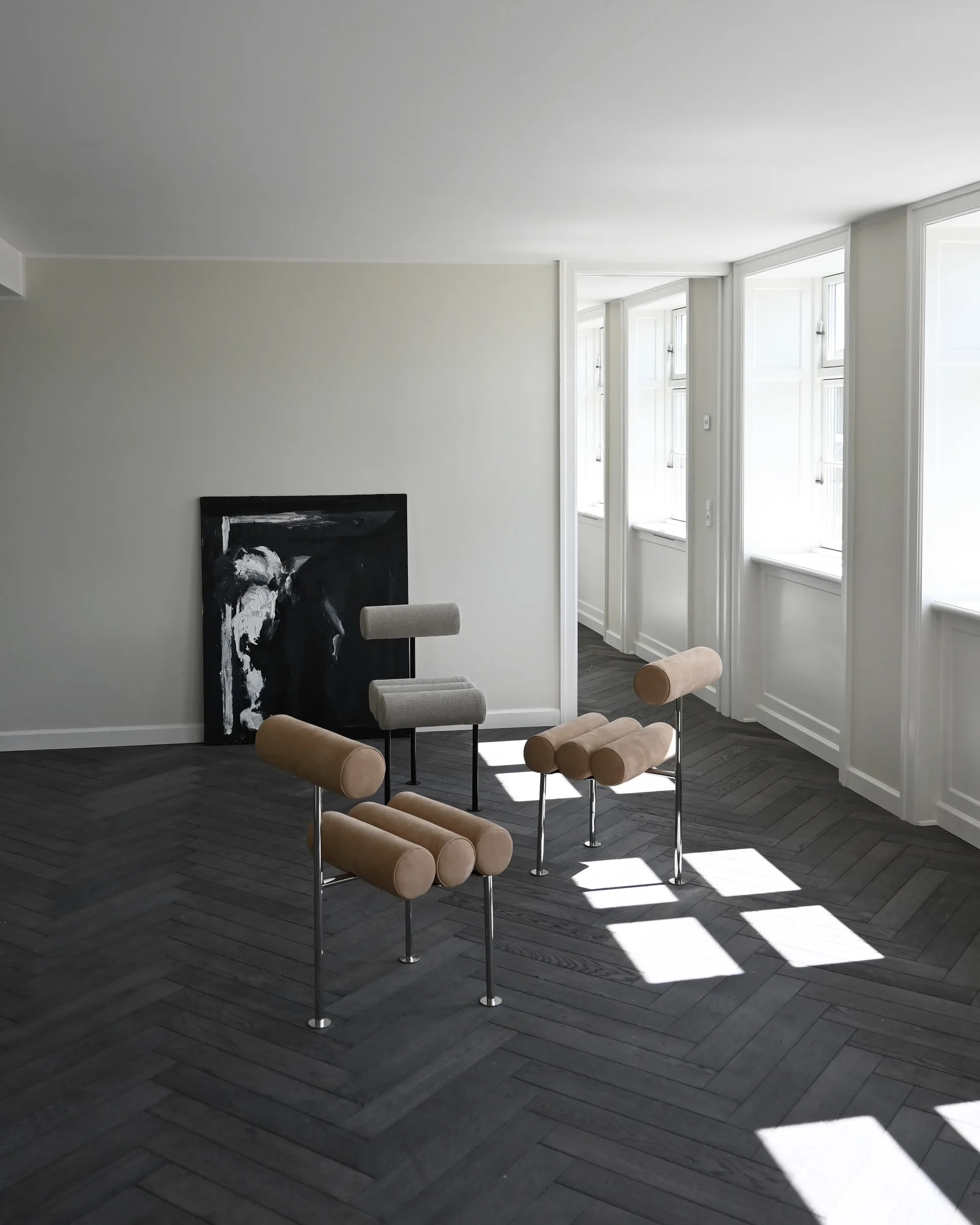 Chaise de salle à manger Hiro, Black frame-Sand 101 Copenhagen