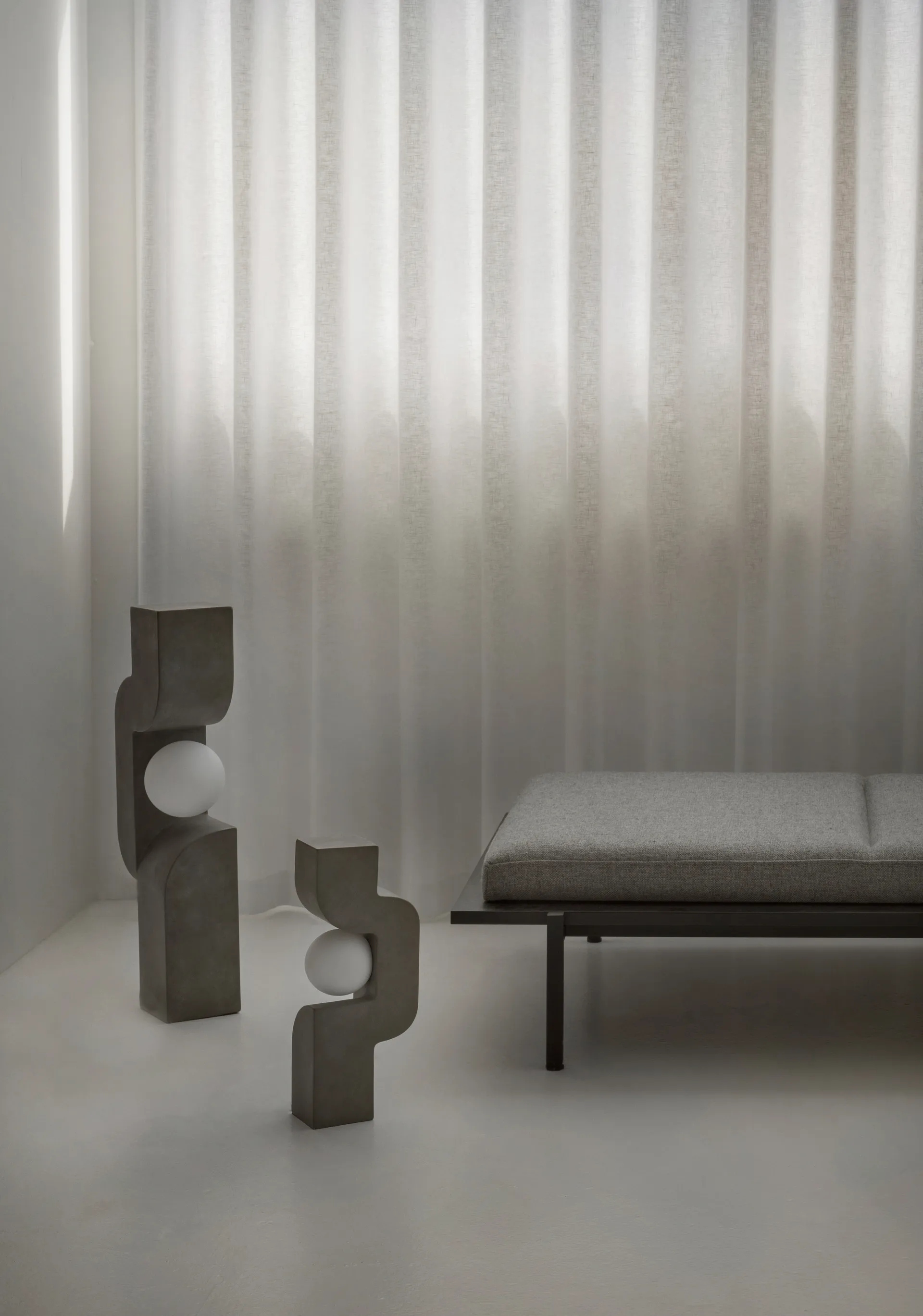 Lampe grise Sitting Man, 16x42,5 cm 101 Copenhagen