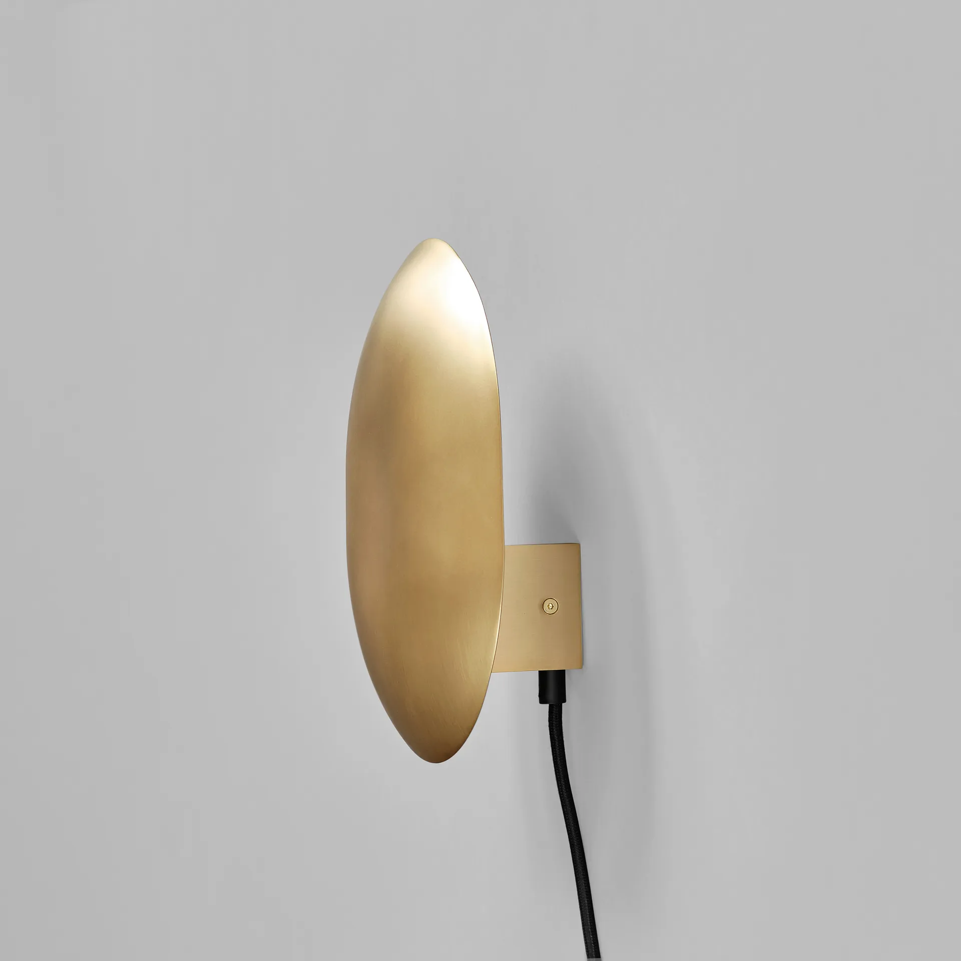 Lampe murale Clam 26 cm, Laiton 101 Copenhagen