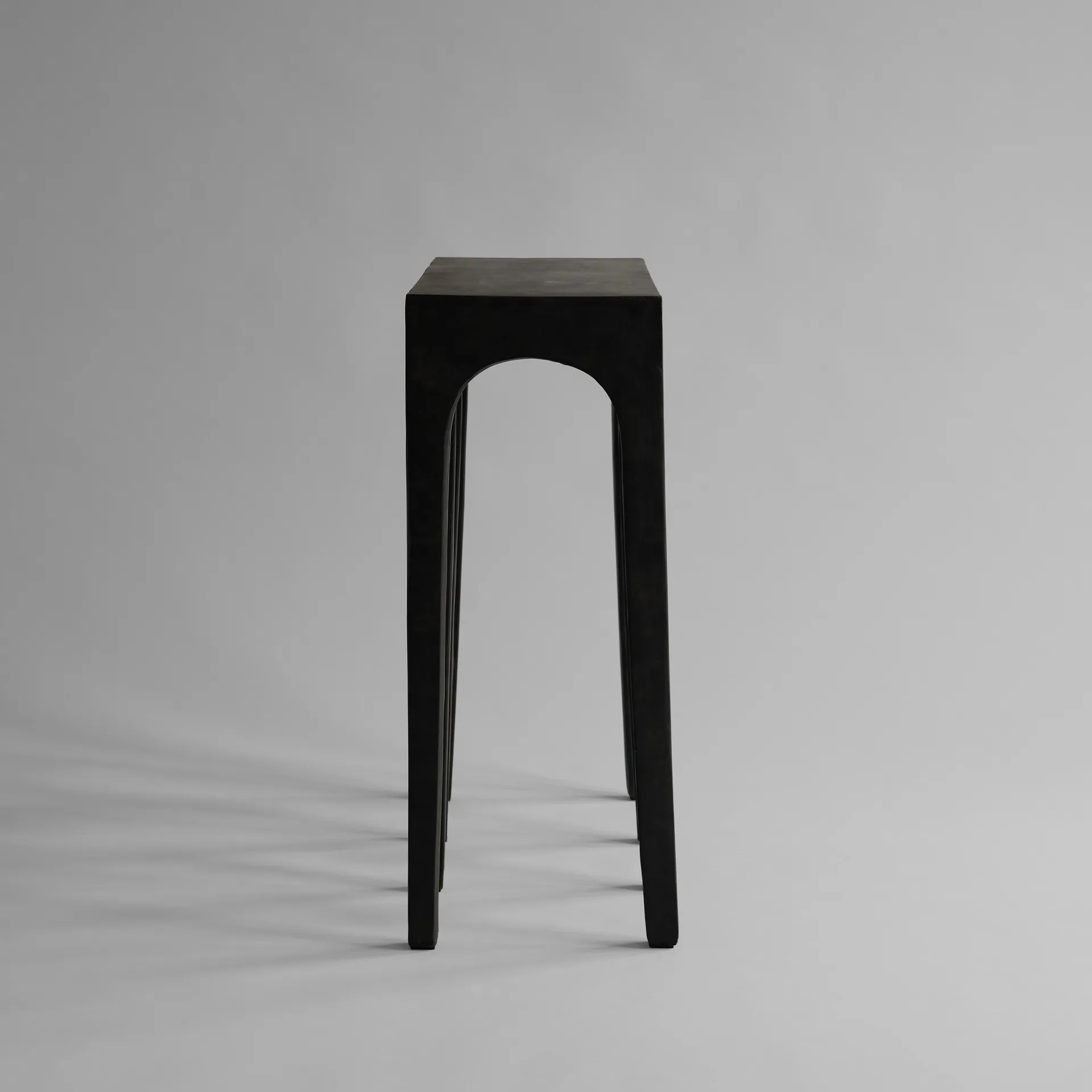 Table Bow Console 70,5x80 cm, Café 101 Copenhagen