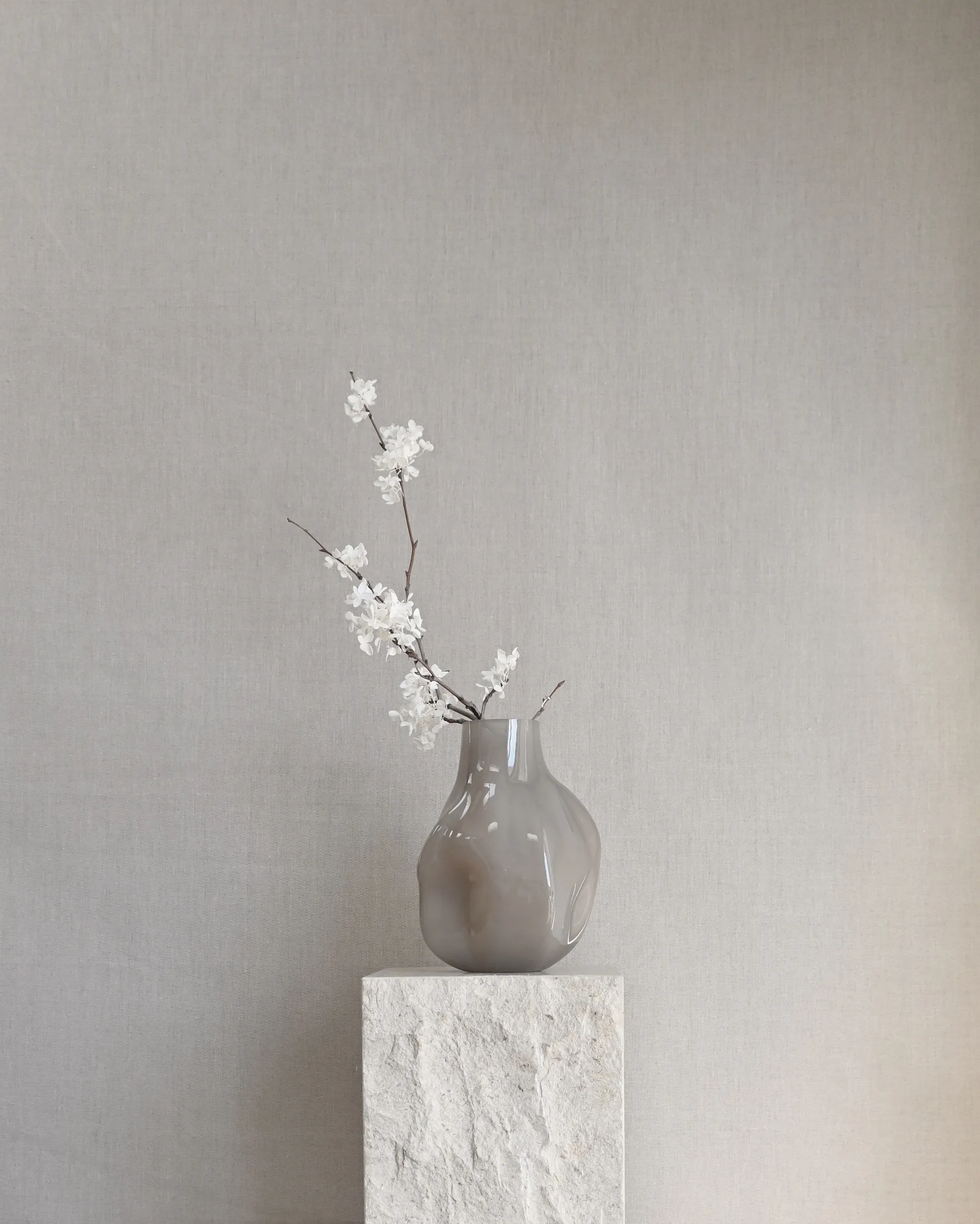 Vase Bakku medio, Smoked desert 101 Copenhagen