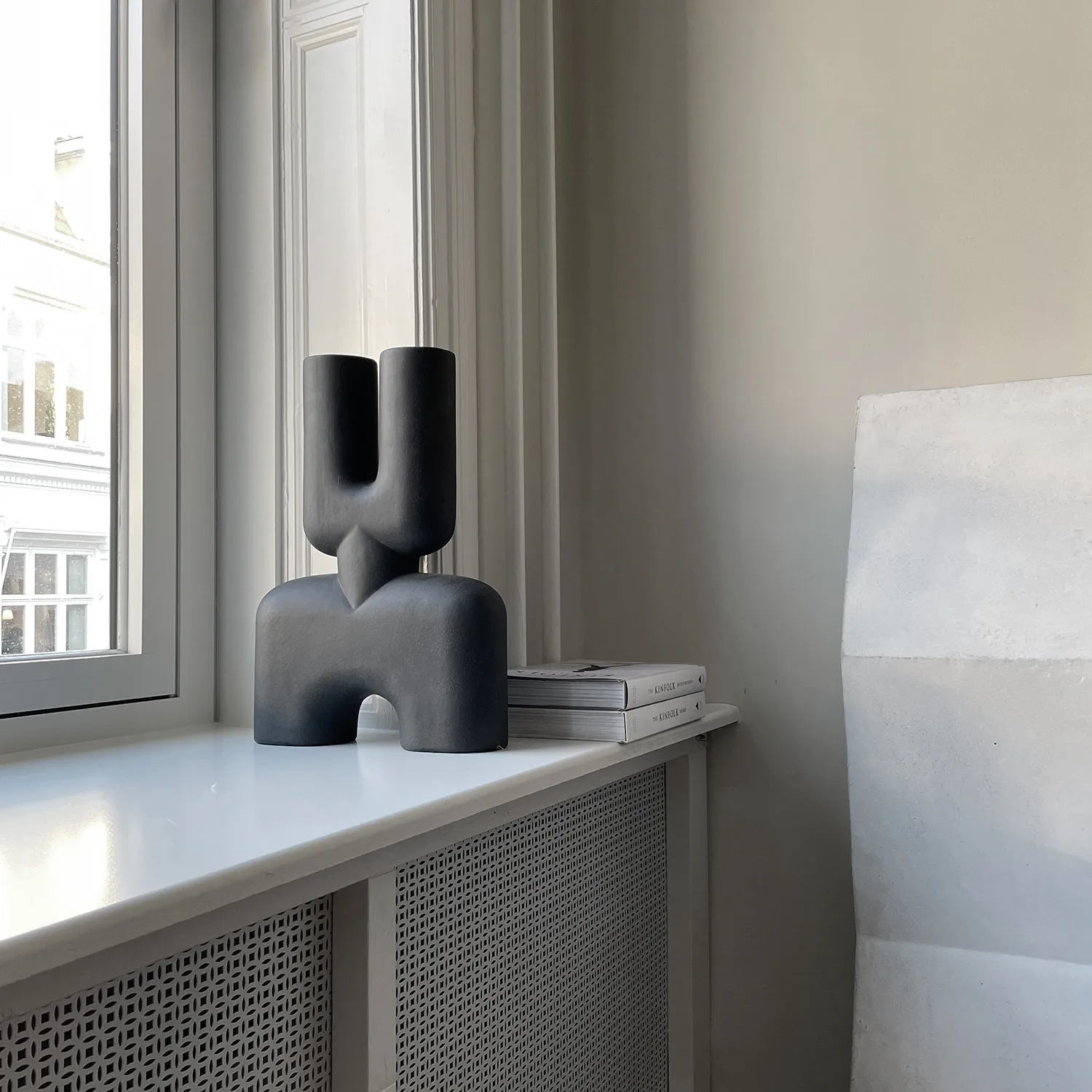 Vase Cobra Double Medio 34x47 cm, Noir 101 Copenhagen