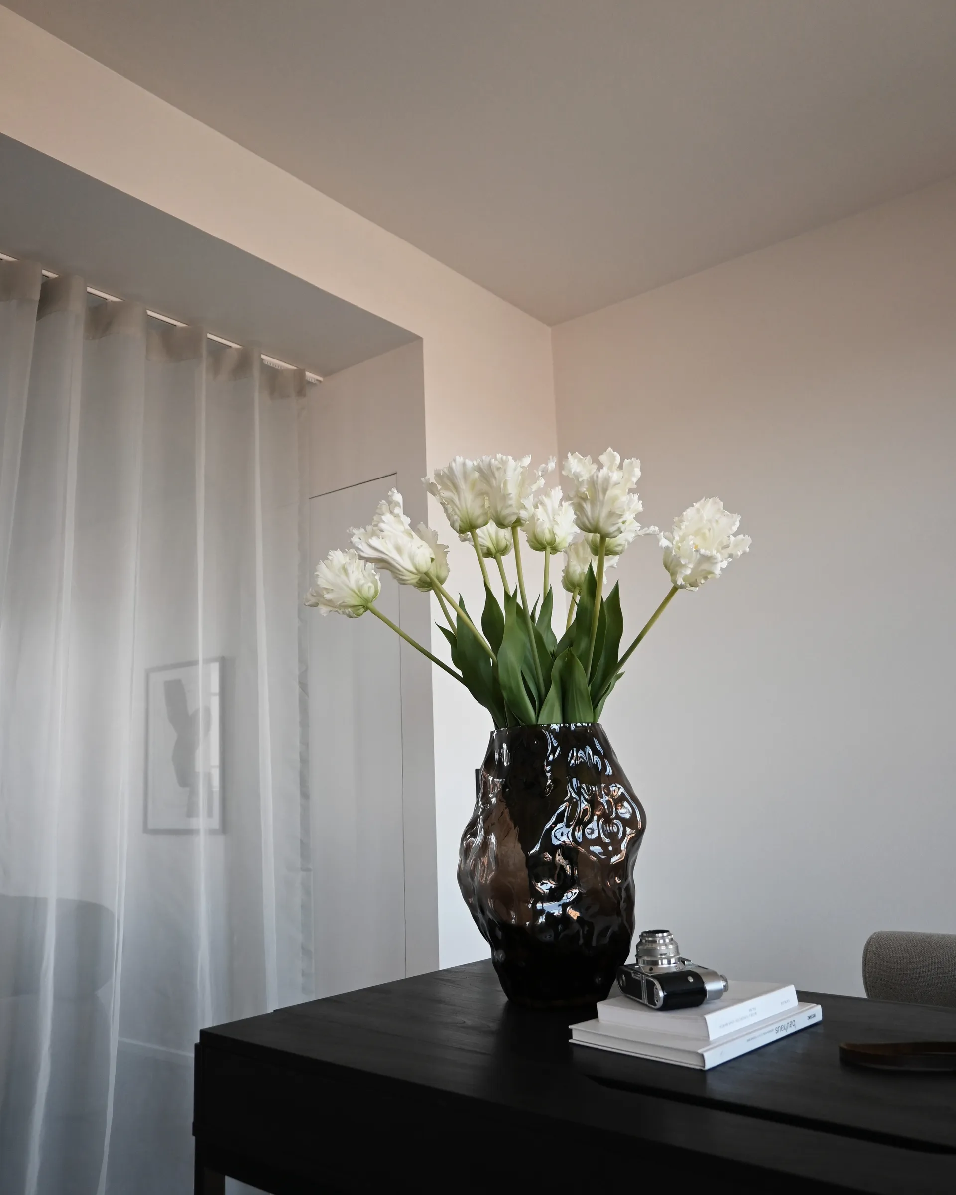 Vase Katachi medio, Smoked forest 101 Copenhagen