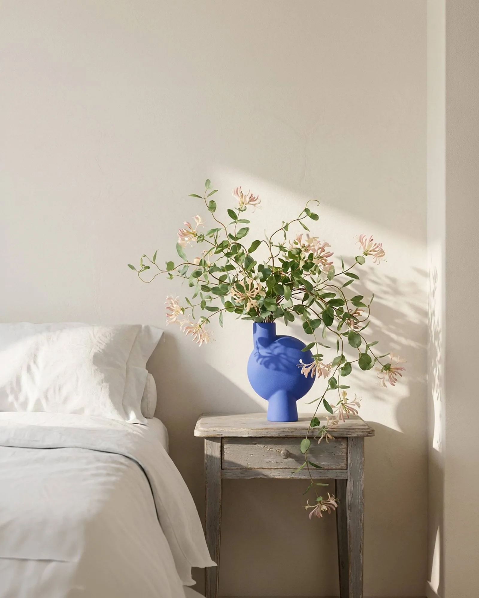 Vase Sphere Bubl Medio, Marrakech blue 101 Copenhagen