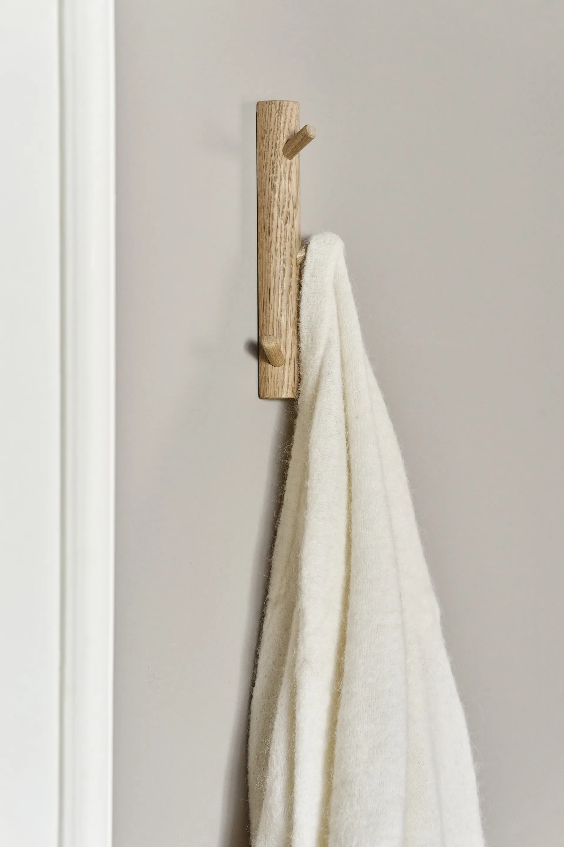 Barre à crochets verticale Allsarp, 3 crochets, Chêne 1898