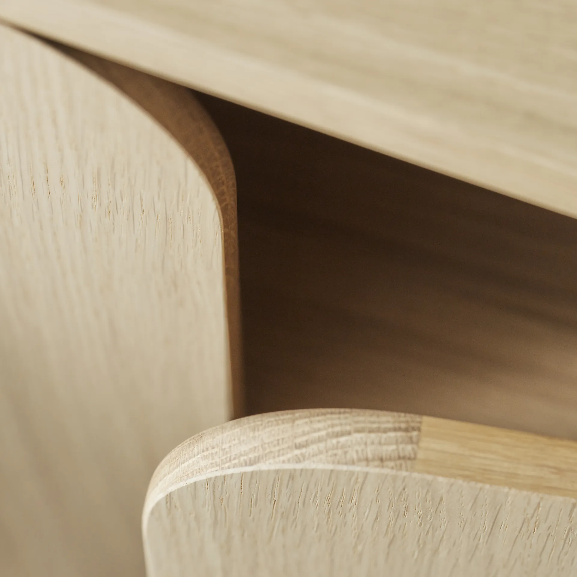 Buffet Vidja, Chêne pigmenté blanc 1898