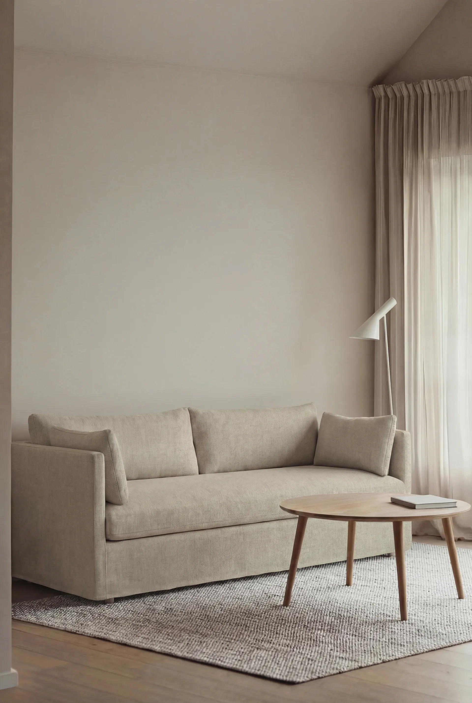 Canapé Linnevik, Luiza Beige 3981-chêne blanchi à l’huile, 3 places, avec jupe 1898