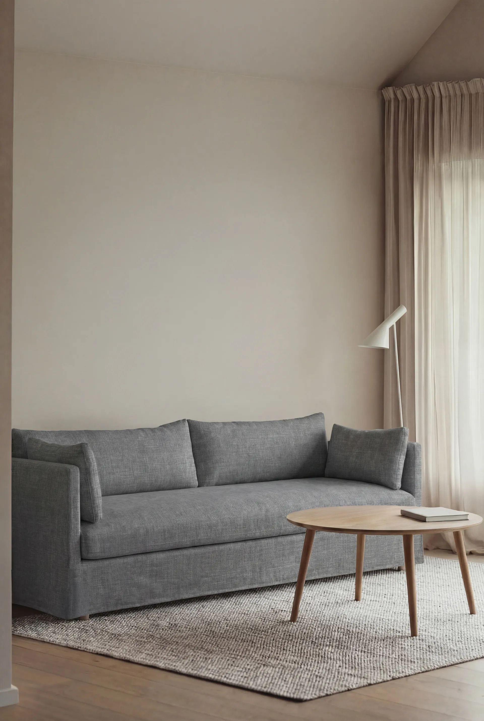 Canapé Linnevik, Same Blue 6678-chêne blanchi à l’huile, 4 places, avec jupe 1898