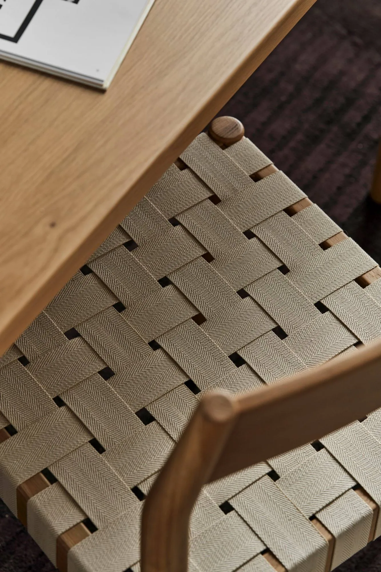 Chaise de salle à manger Ekeryd, Webbing-laquered oak 1898