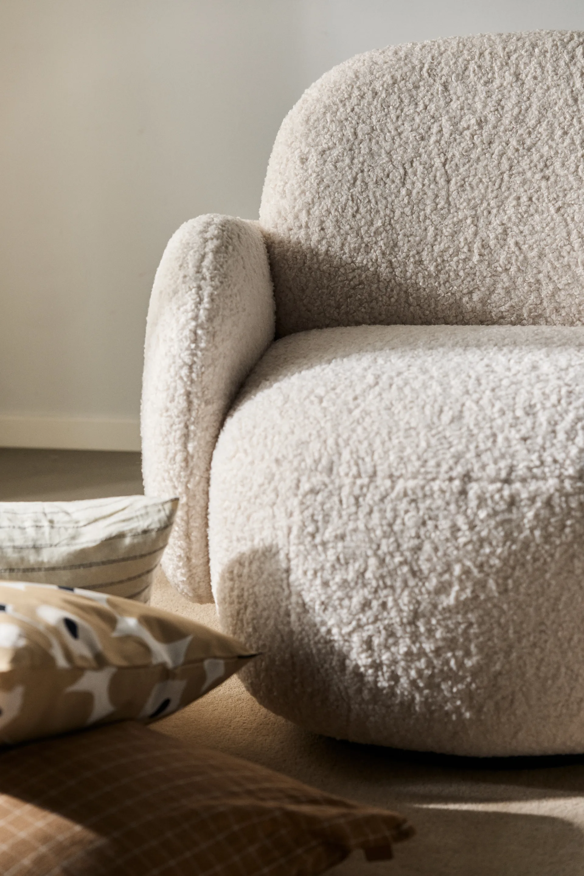 Fauteuil Mo avec fonction rotative, Glore white 1898