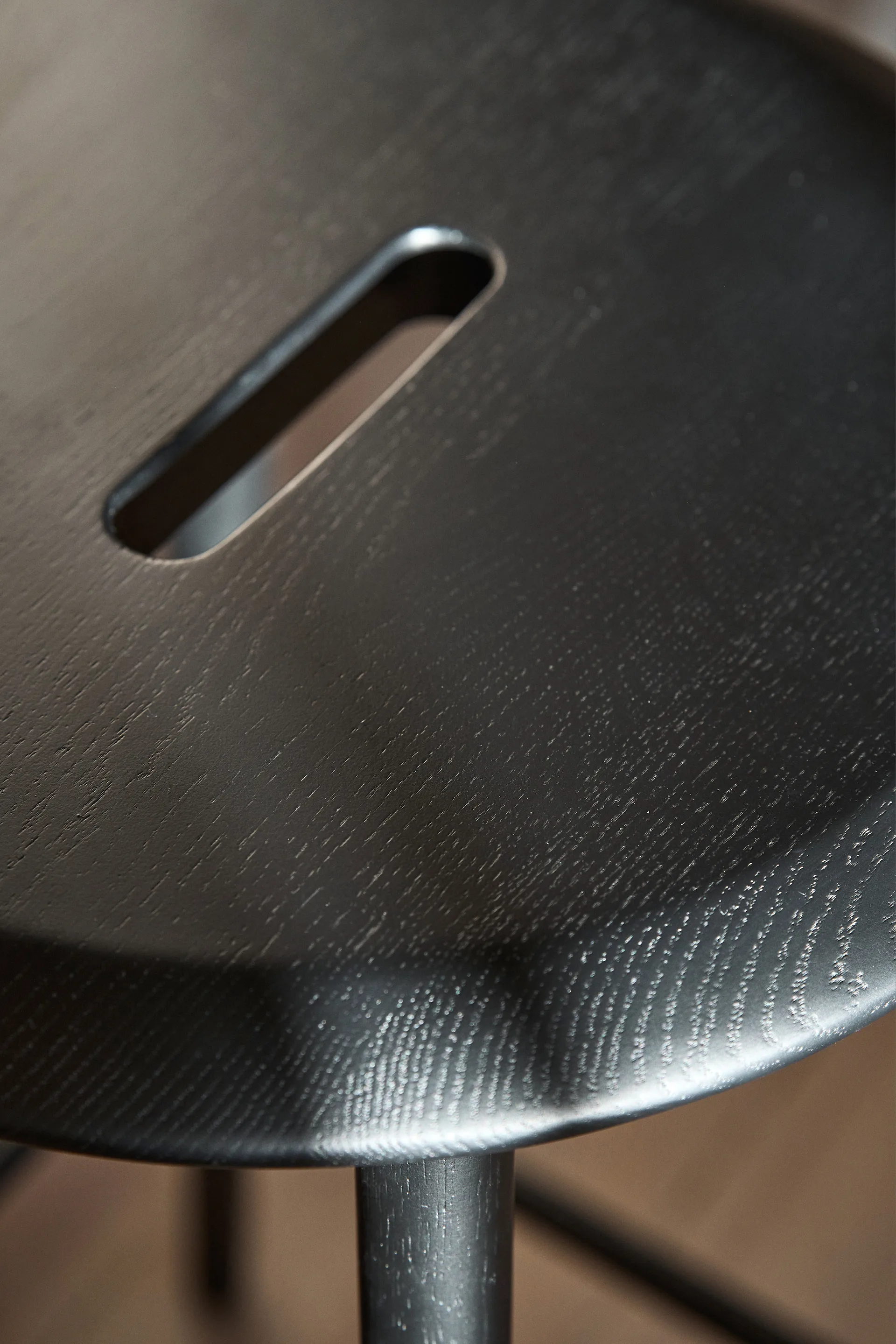 Tabouret de bar Norrabo 65 cm, Chêne laqué noir 1898