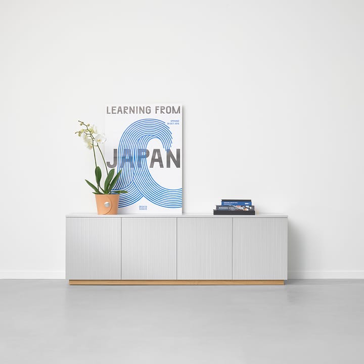 Buffet Beam, laqué blanc, socle en chêne huilé A2
