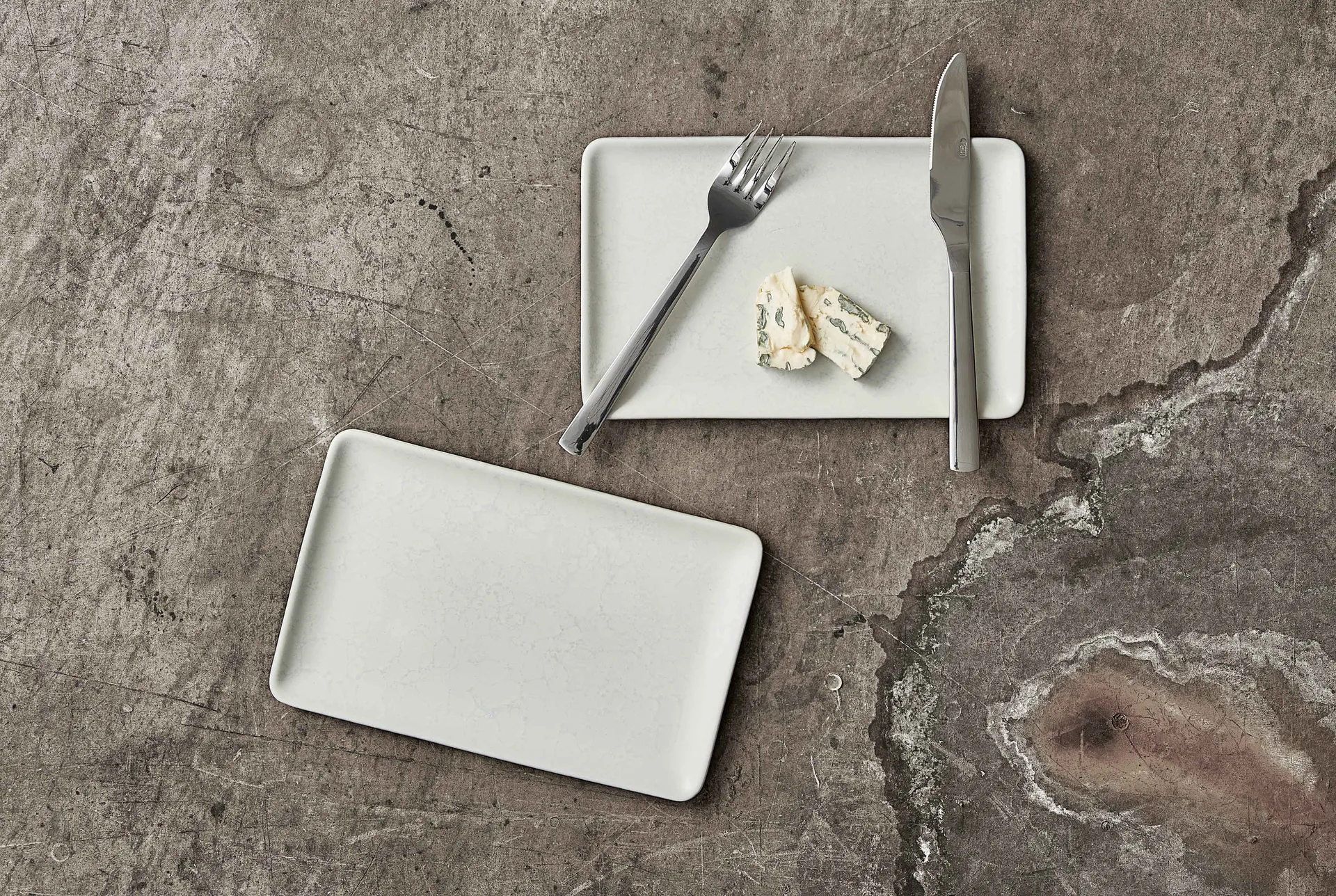 Assiette Raw 23,5 x 15 cm, Arctic white Aida