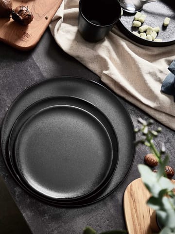 Assiette Raw Ø28 cm - Titanium black - Aida