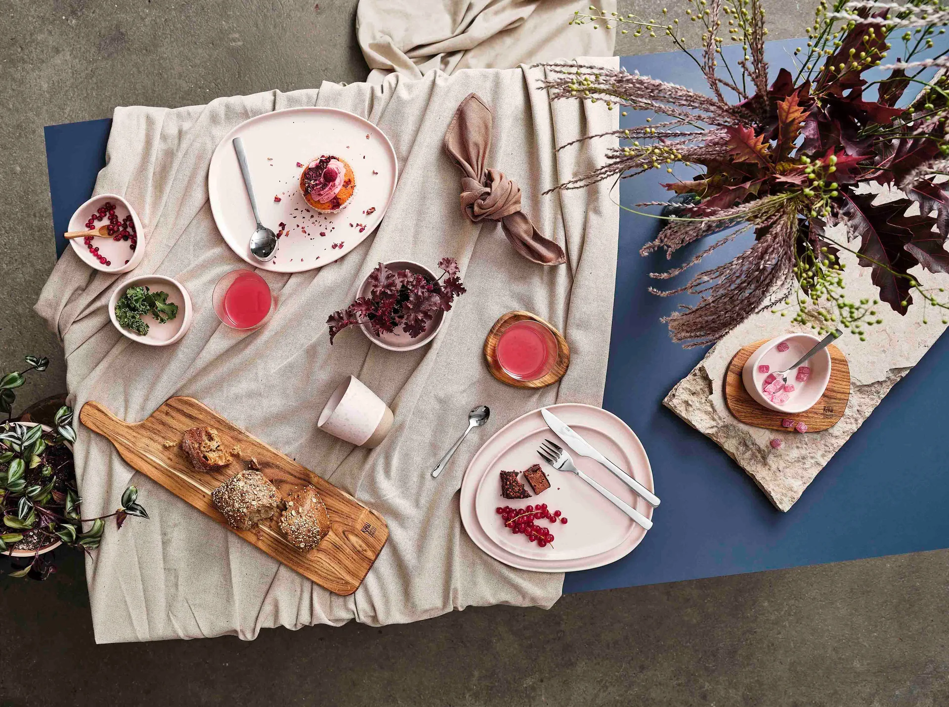 Assiette Raw Organic 29x25 cm, Nordic Nude Aida