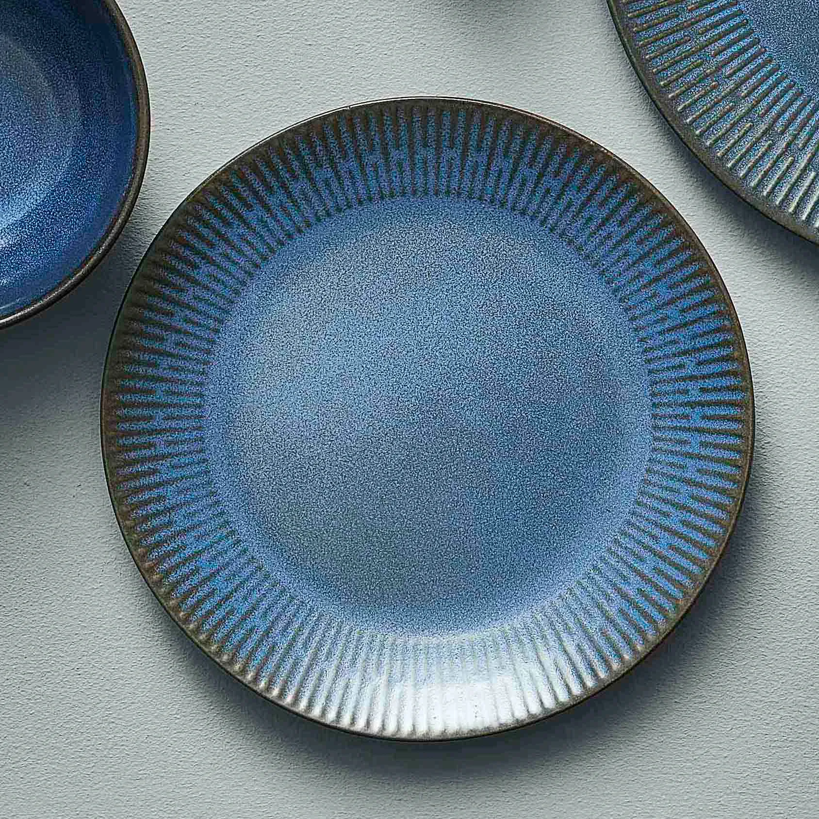 Assiette Relief 22 cm, Bleu Aida