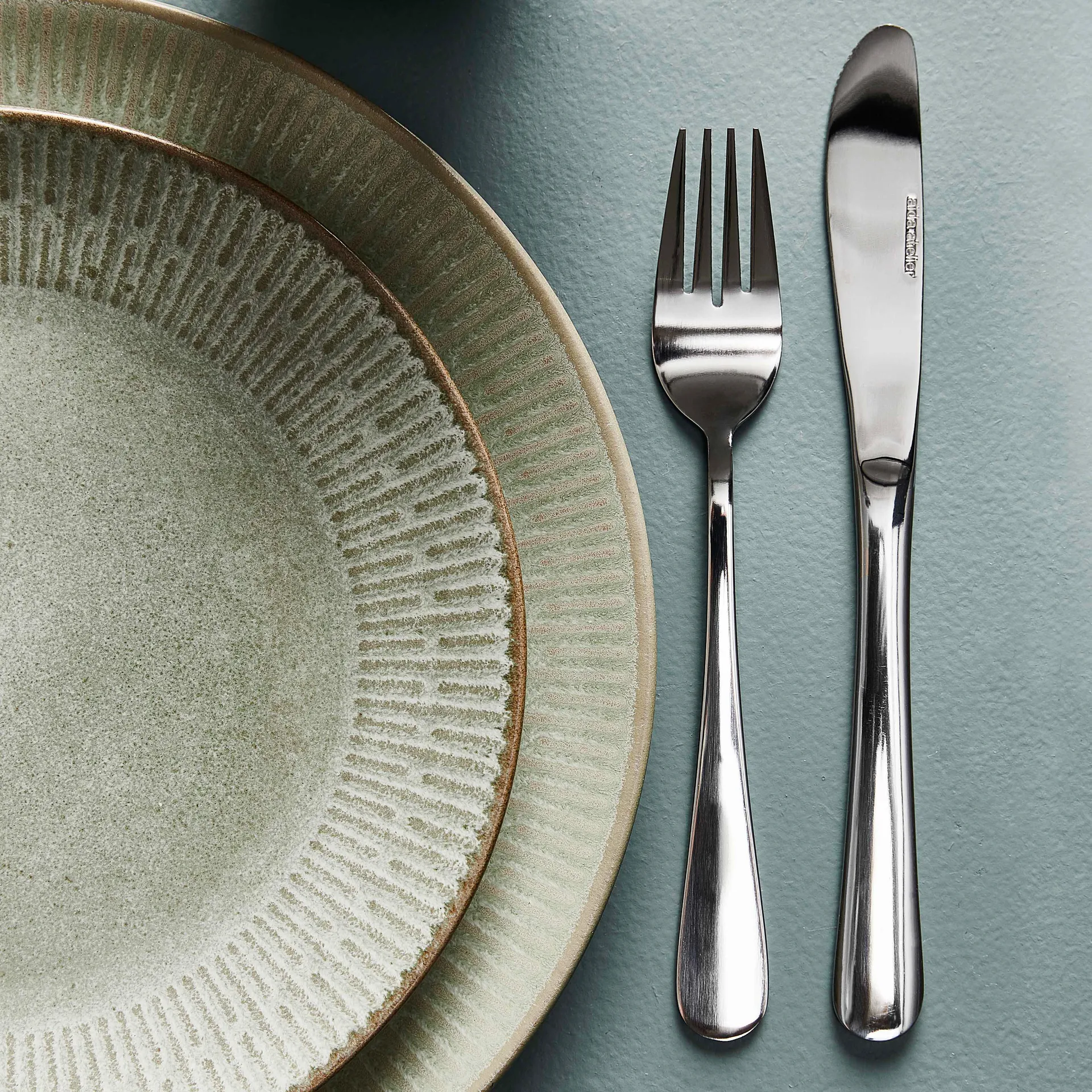 Assiette Relief 27 cm, Vert Aida