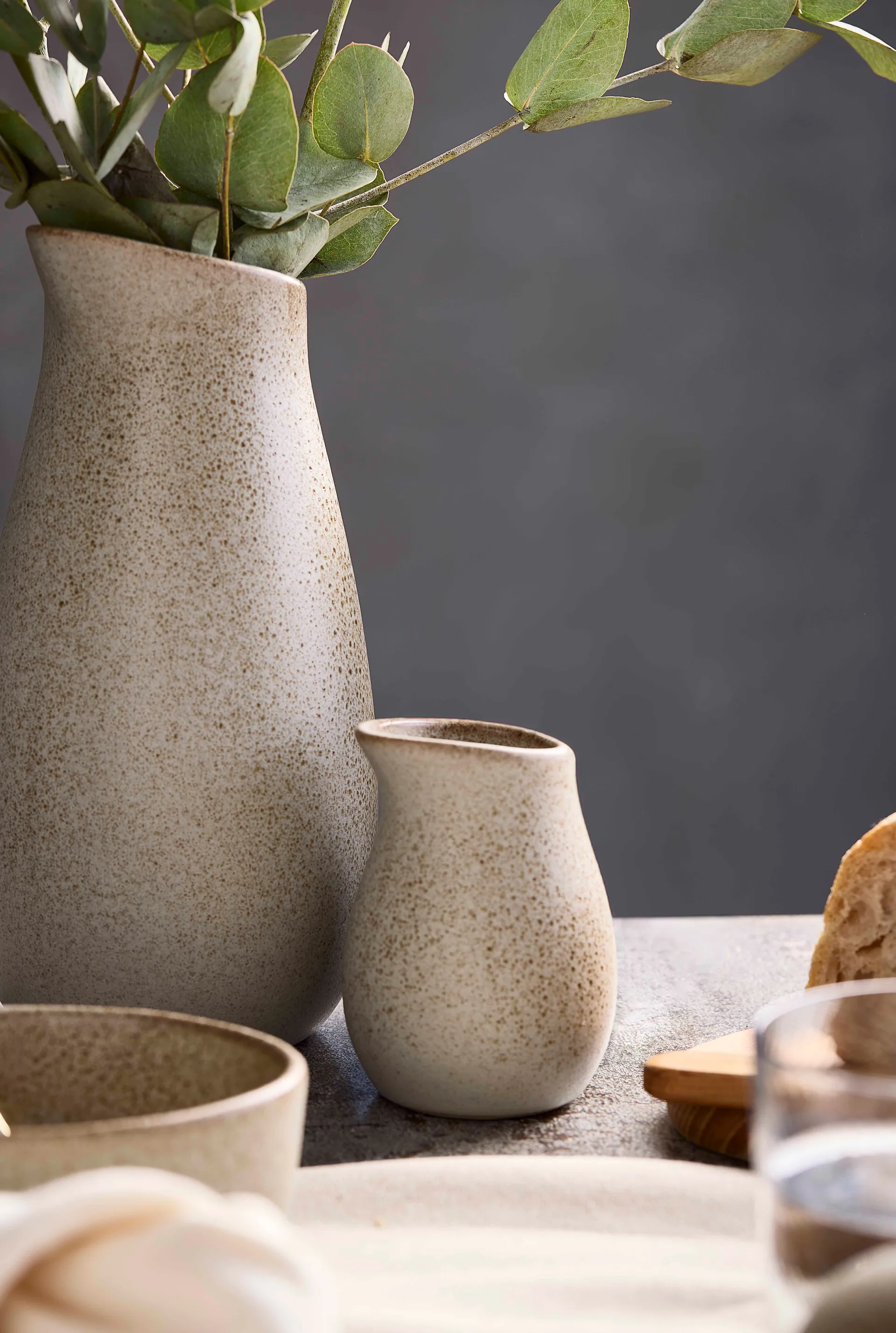 Carafe Raw 1,2 litre, Sandy beige Aida