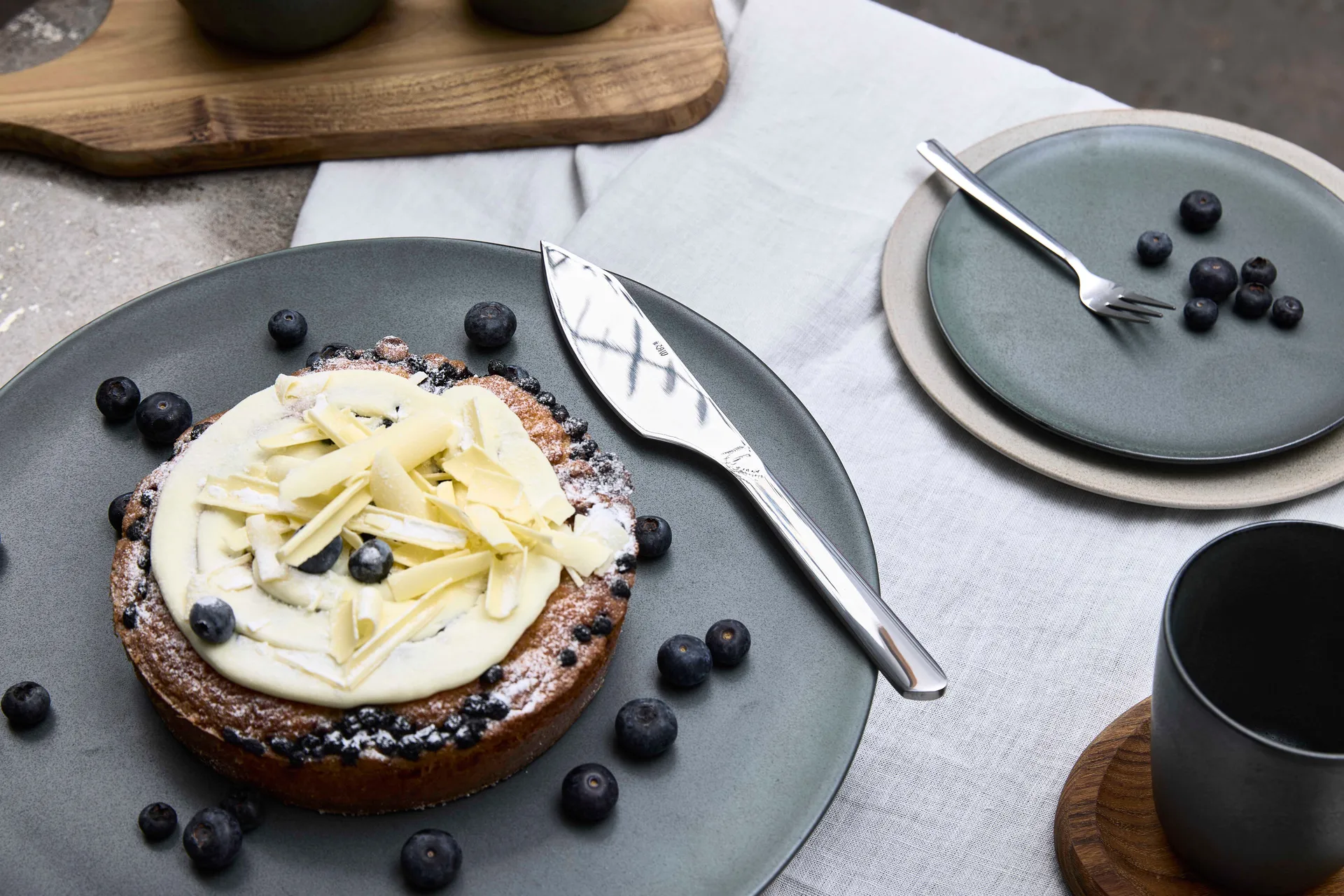 Couteau à gâteau Raw, Acier brillant Aida