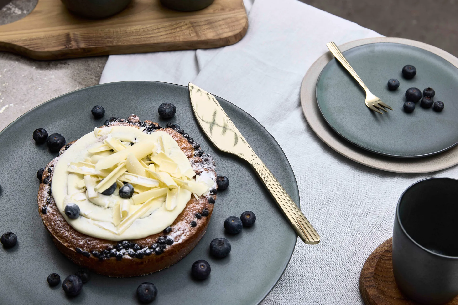 Couteau à gâteau Raw, Champagne-or. Aida