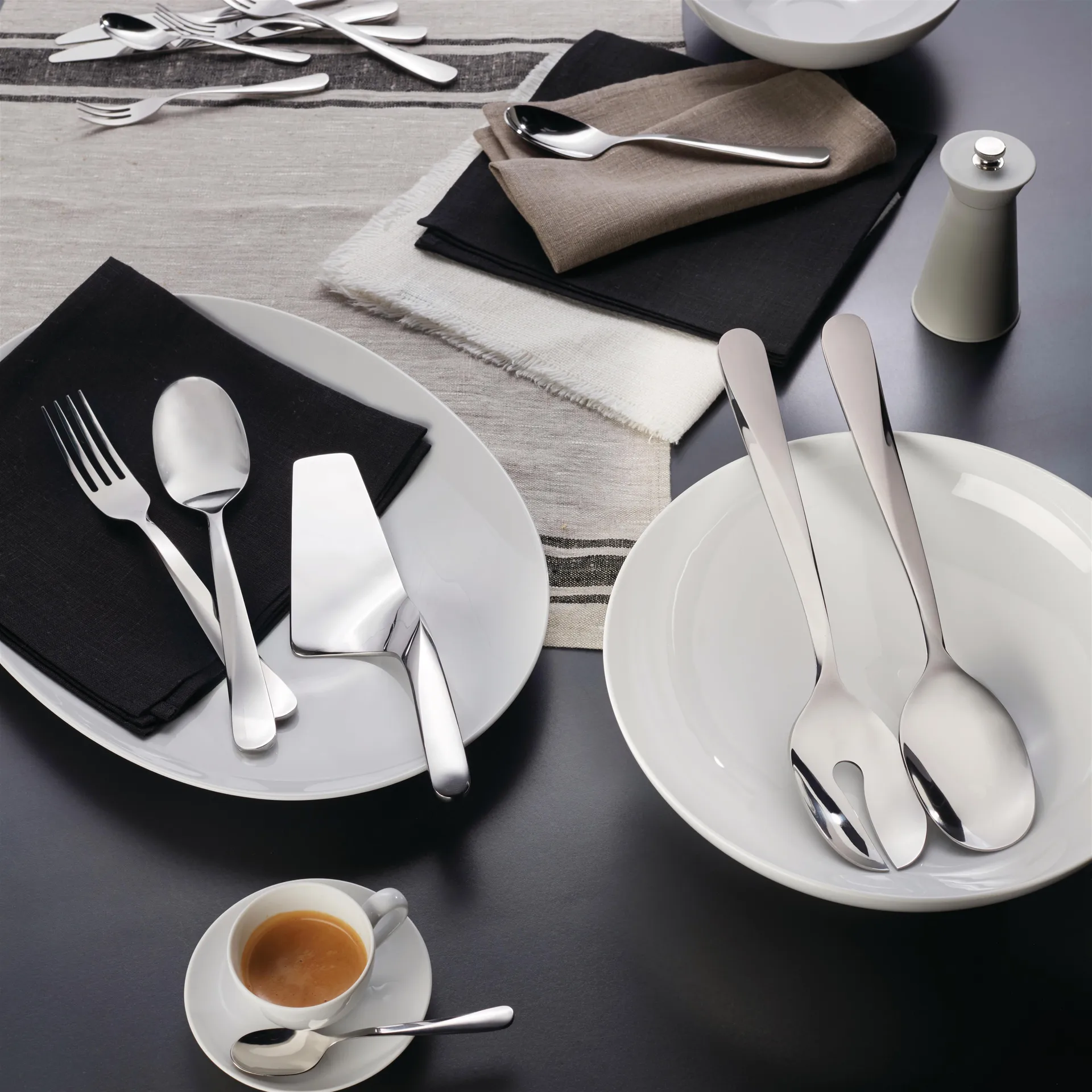 Cuillère à soupe Giro, Acier inoxydable Alessi