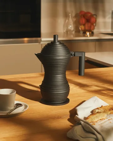 Machine à expresso Pulcina noire - 15 cl, 3 tasses - Alessi