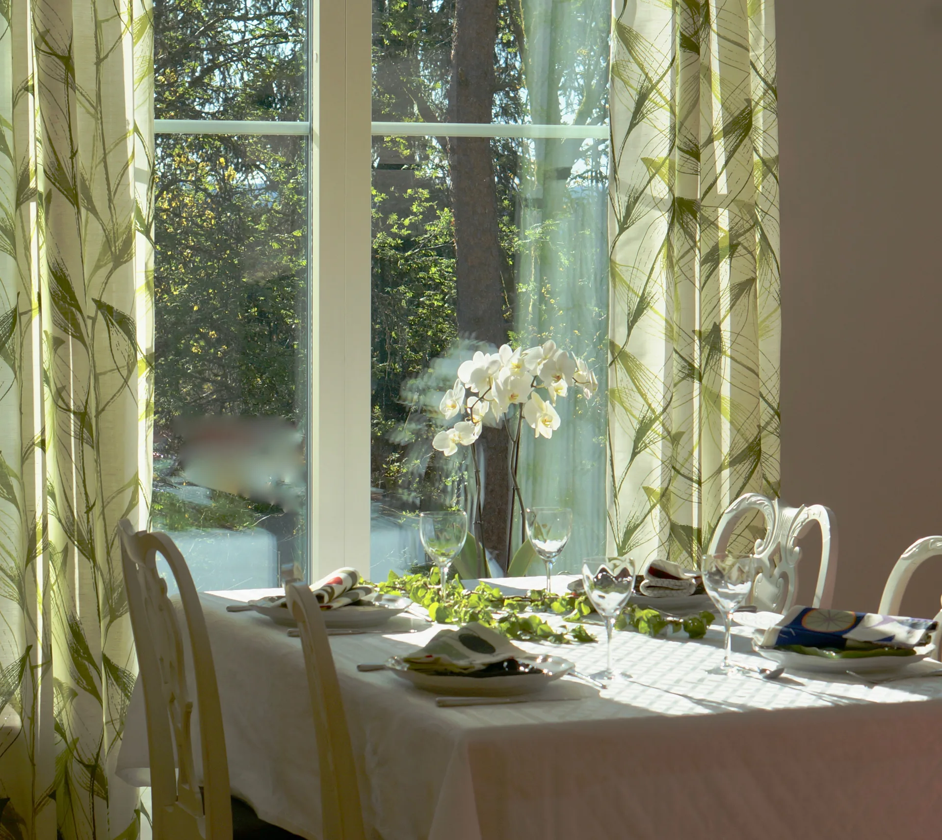 Nappe Draken 150x300 cm, Blanc Almedahls