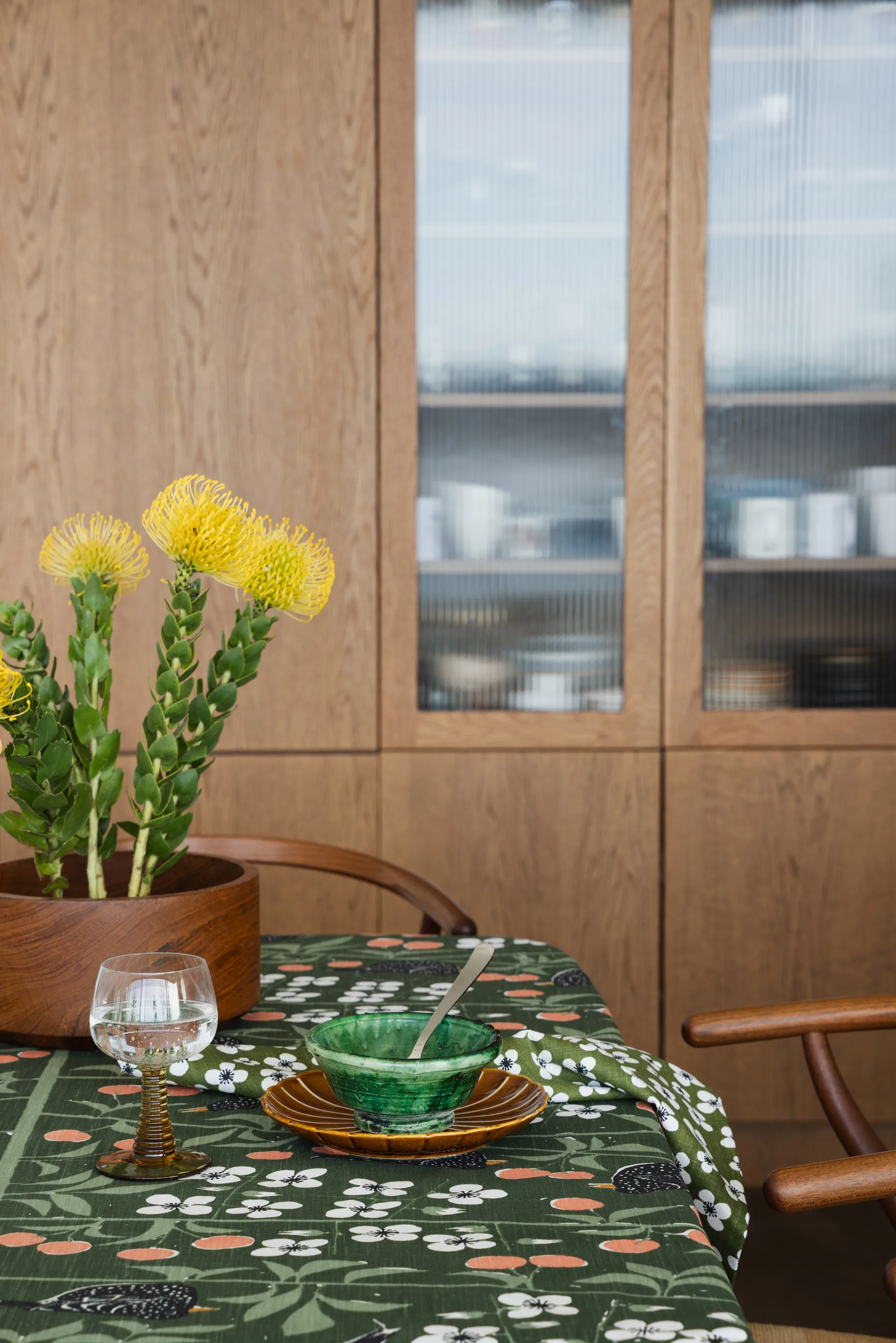 Nappe Körsbärsträdgården, Vert foncé 145x250 cm Almedahls