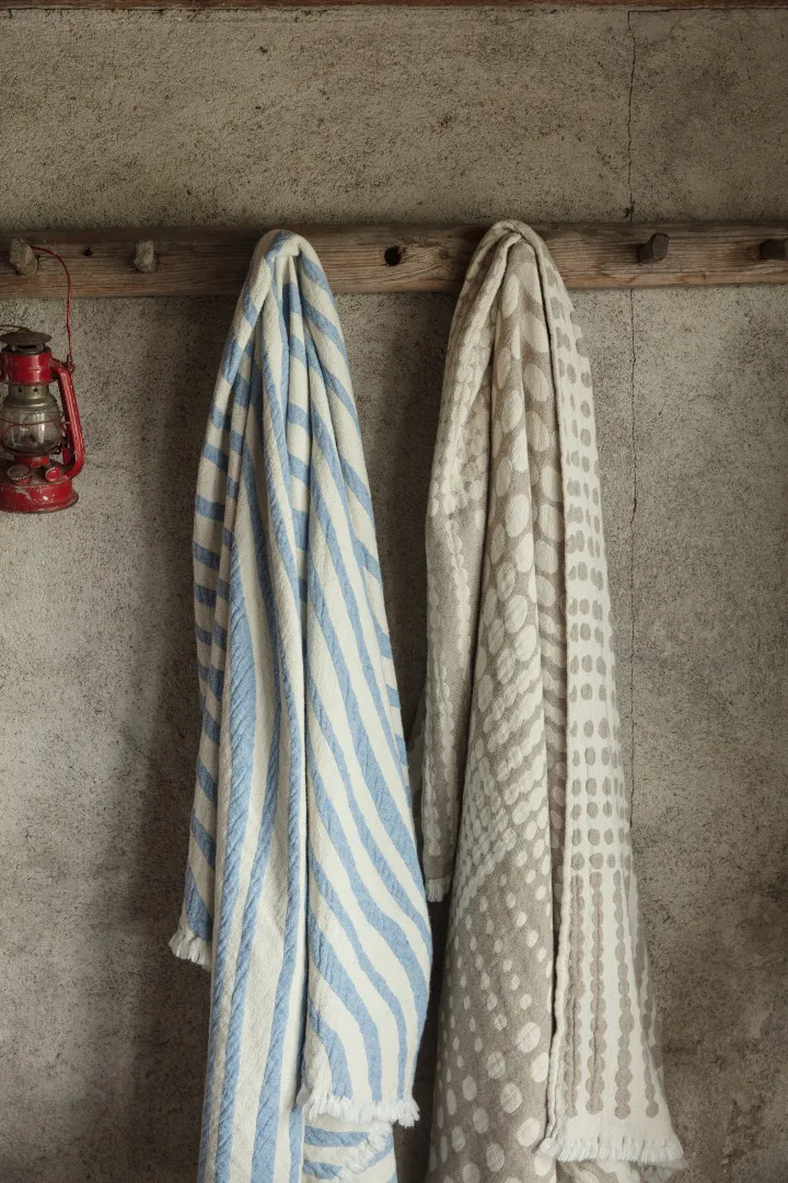 Plaid Havet 120x170 cm, Bleu-blanc cassé Almedahls