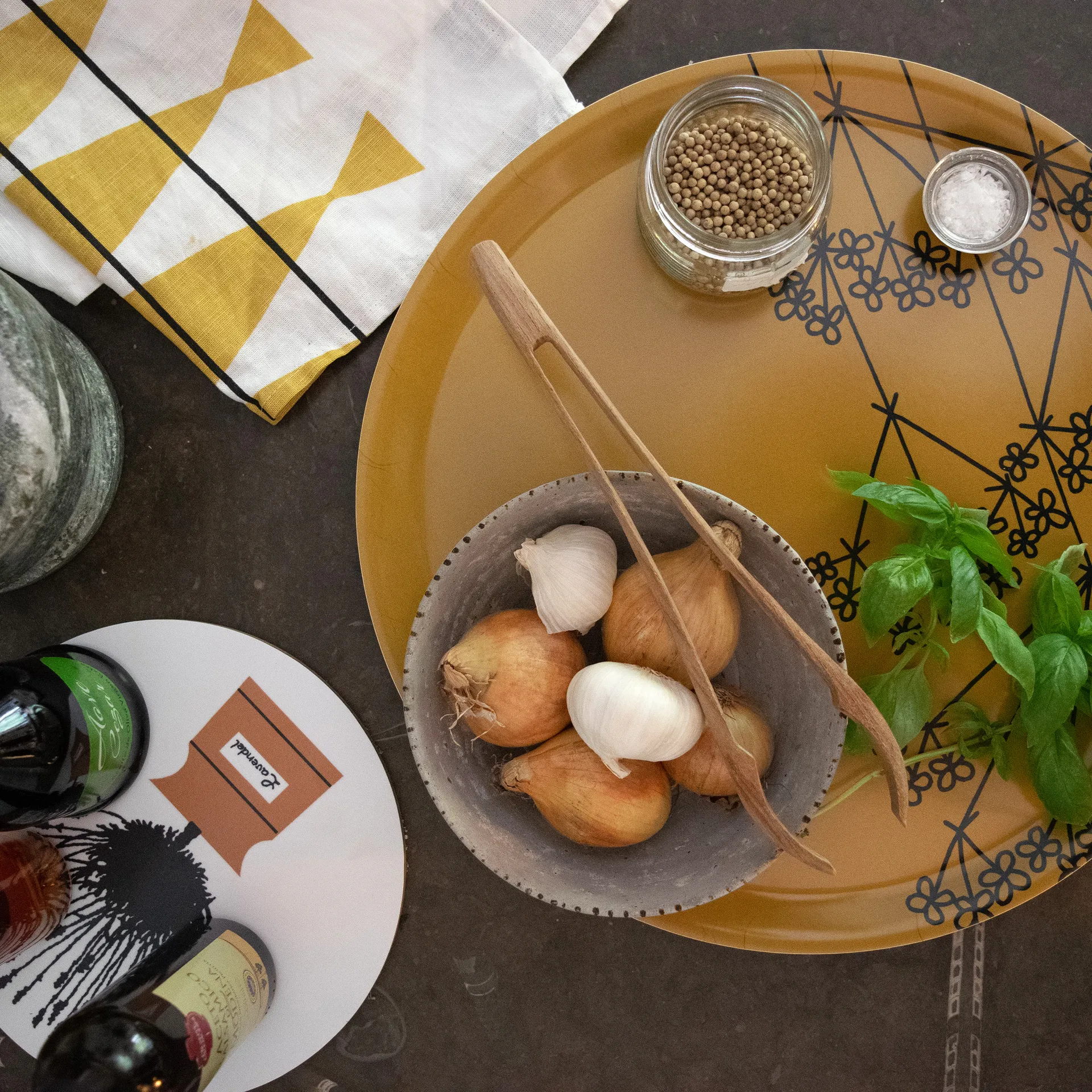 Plateau Picknick Elements aneth Ø38, Ocre Almedahls