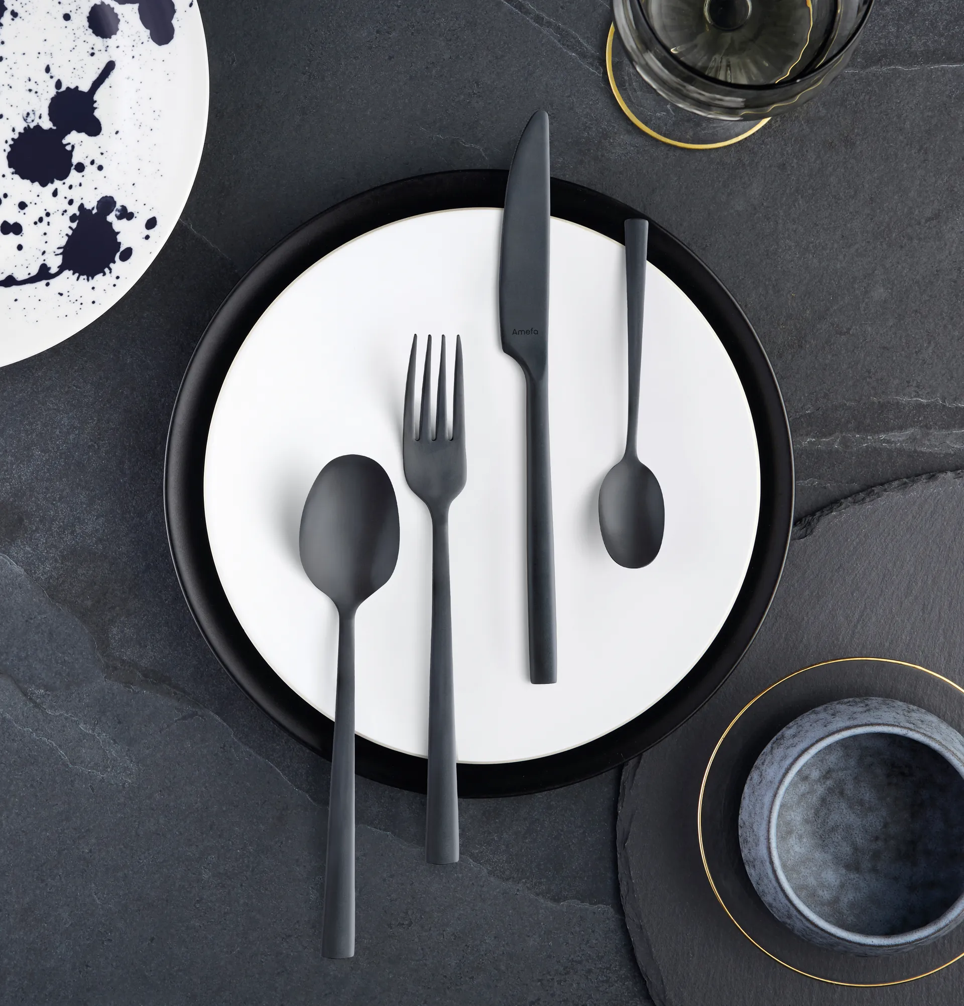 Set de couverts Manille Vintage 16 pièces, Noir Amefa