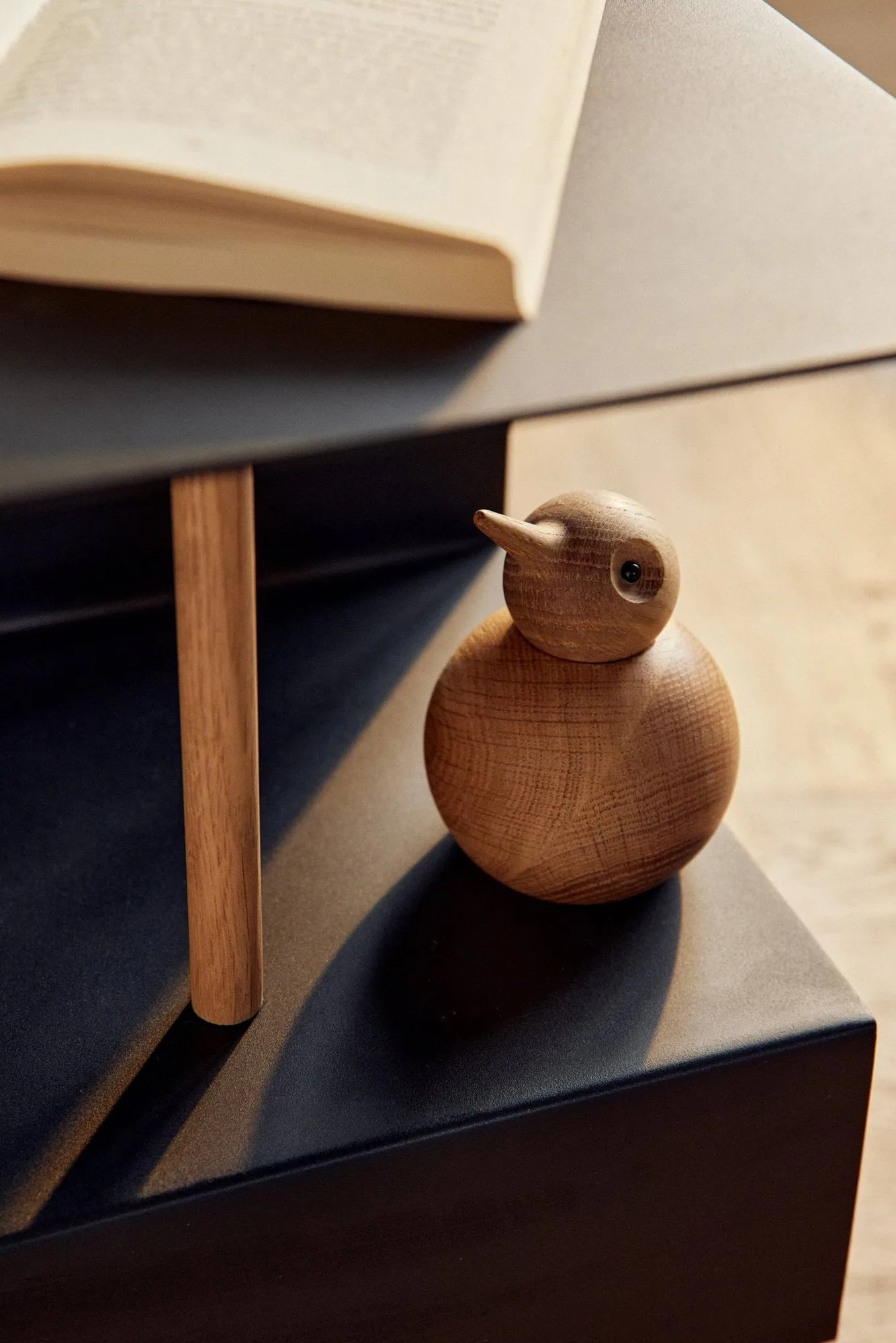 Table d’appoint Edge, Black (noir) Andersen Furniture