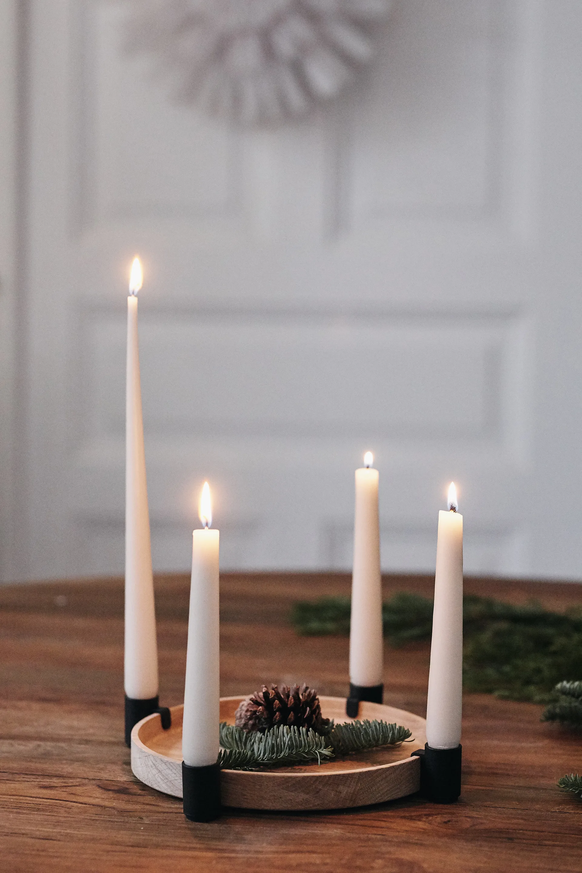 Bougeoir de l’Avent Luna Ø27 cm, Chêne-acier Applicata