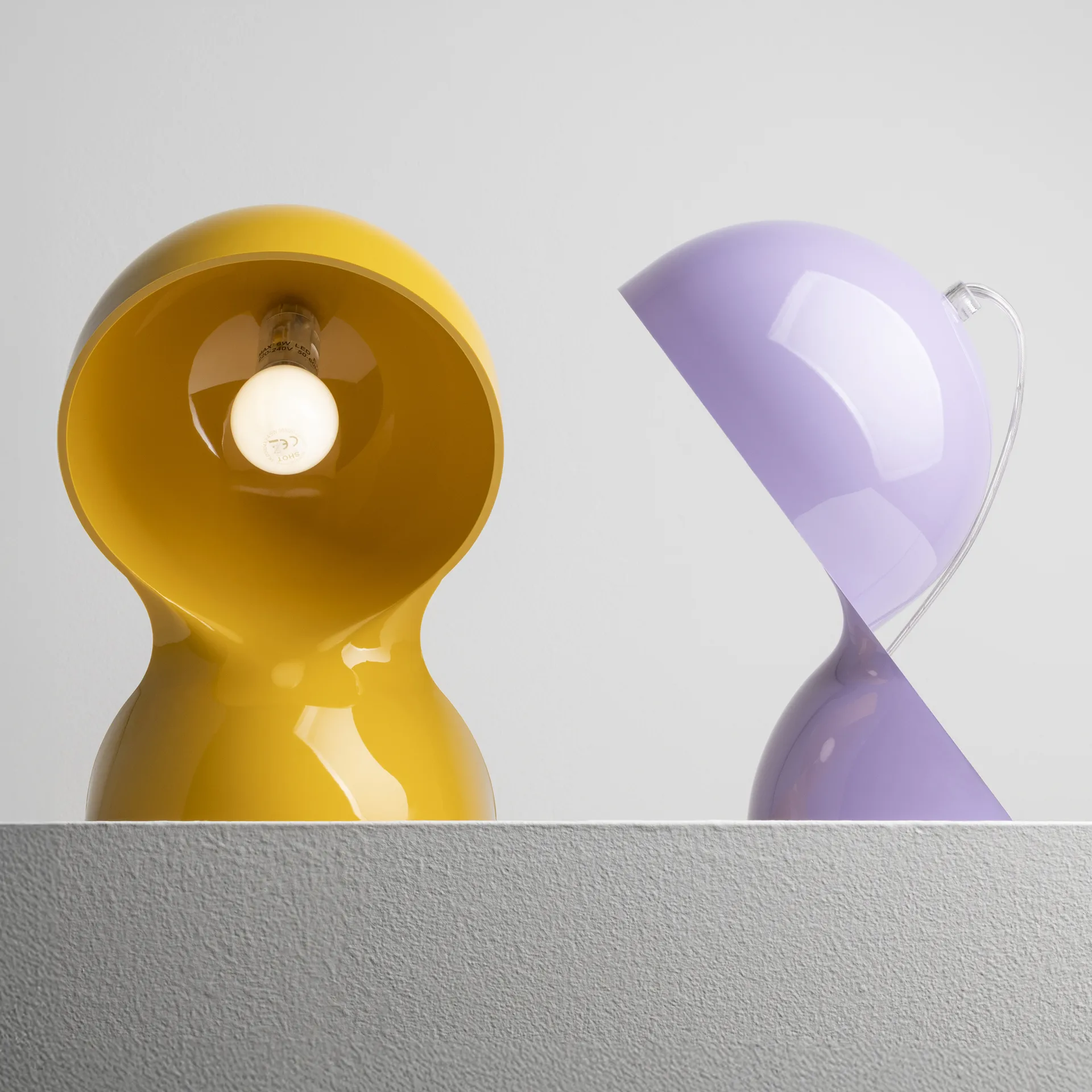 Lampe de table Dalu’, Lavender Artemide