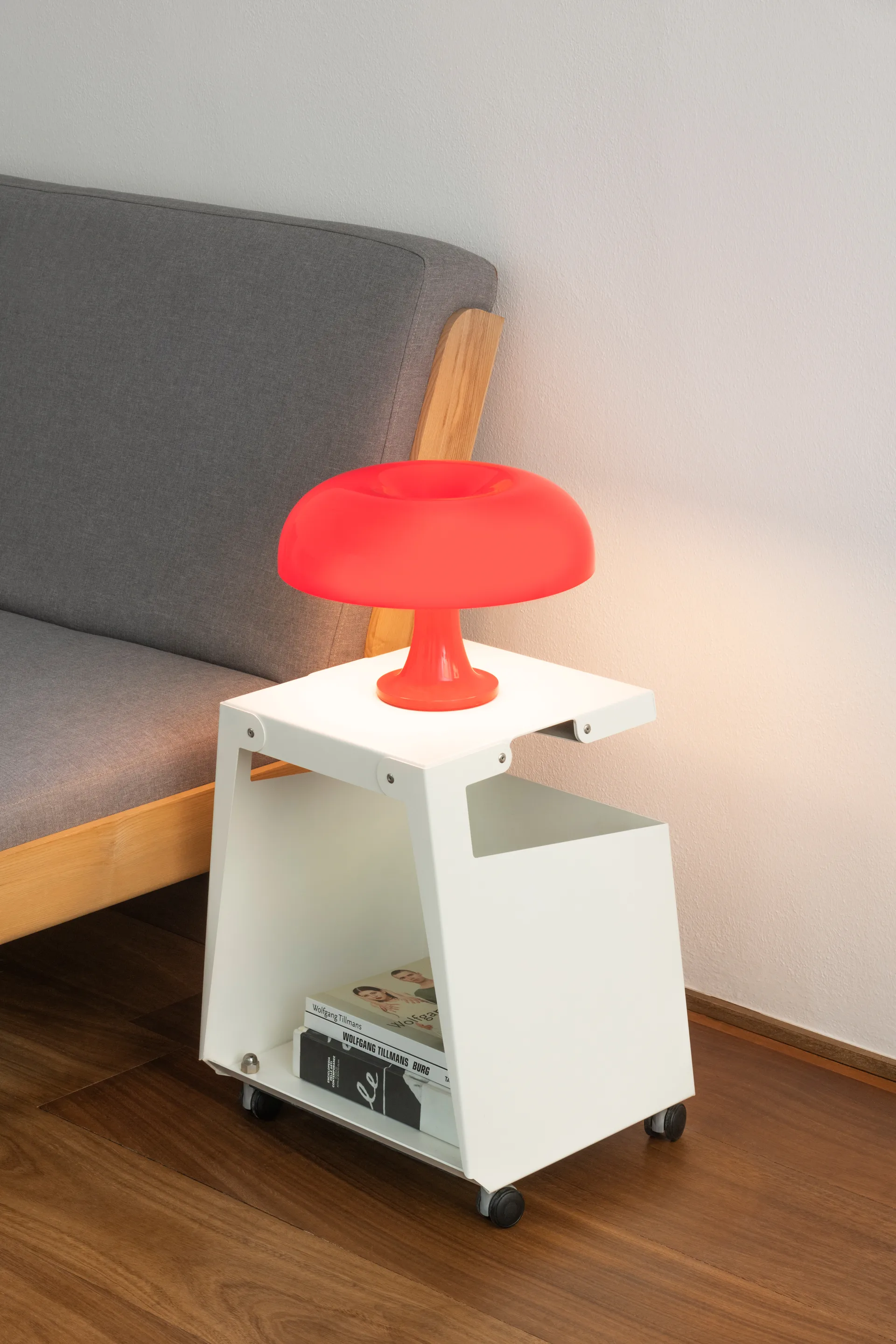 Lampe de table Nessino, Red Artemide