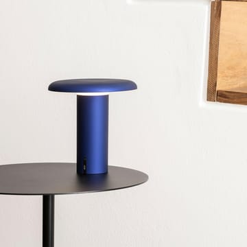 Lampe de table portable Takku de 19 cm - Anodisé bleu - Artemide