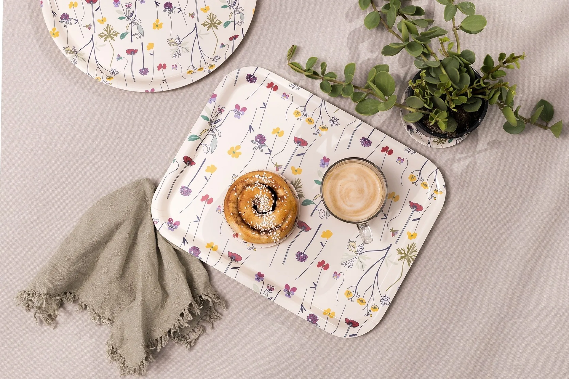 Plateau Herbarium Ø38 cm, Off-white Åry Home