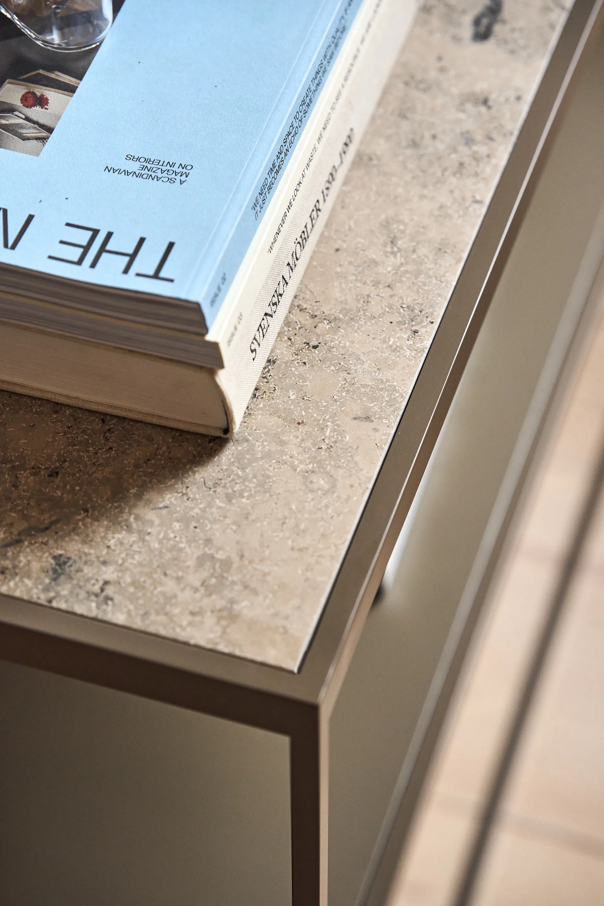 Tati Console 120 table d'appoint, calcaire jura, support nougat, 120 Asplund