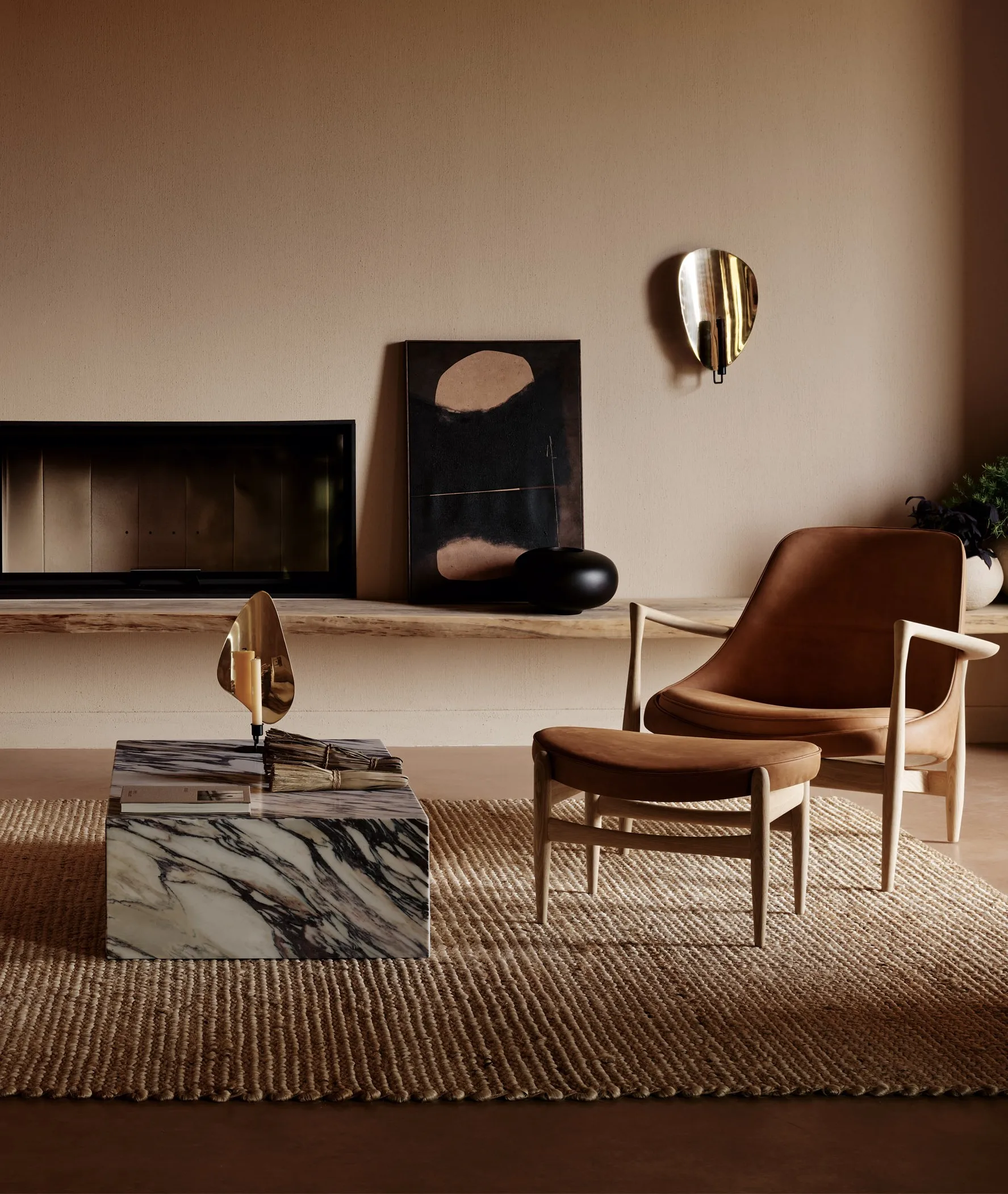 Bougeoir mur Flambeau 40 cm, Laiton poli en noir Audo Copenhagen