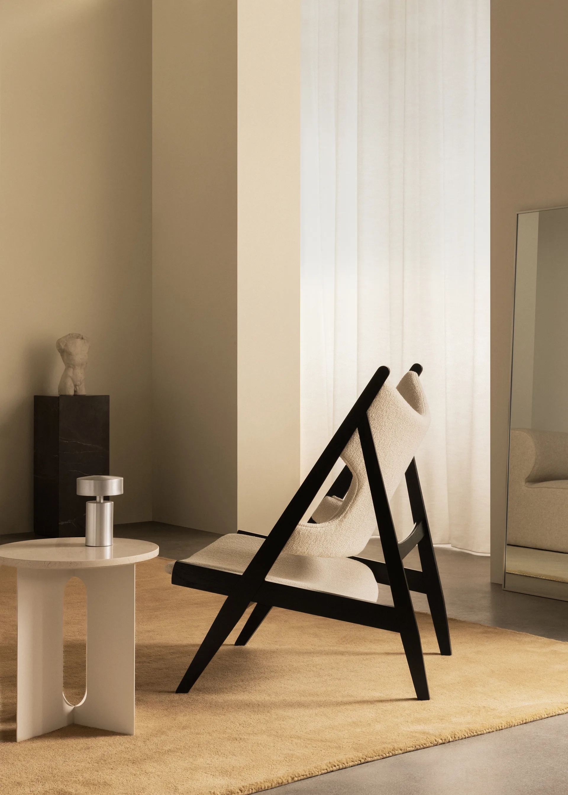 Chaise lounge Knitting, Barnum Bouclé 24-chêne noir Audo Copenhagen