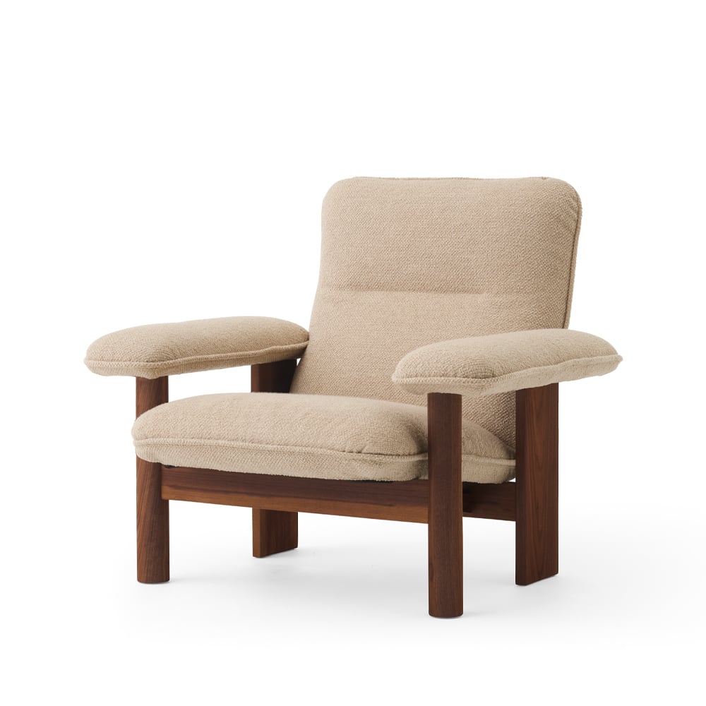 Audo Copenhagen / MENU Fauteuil Brasilia Walnut-Bouclé 02 beige