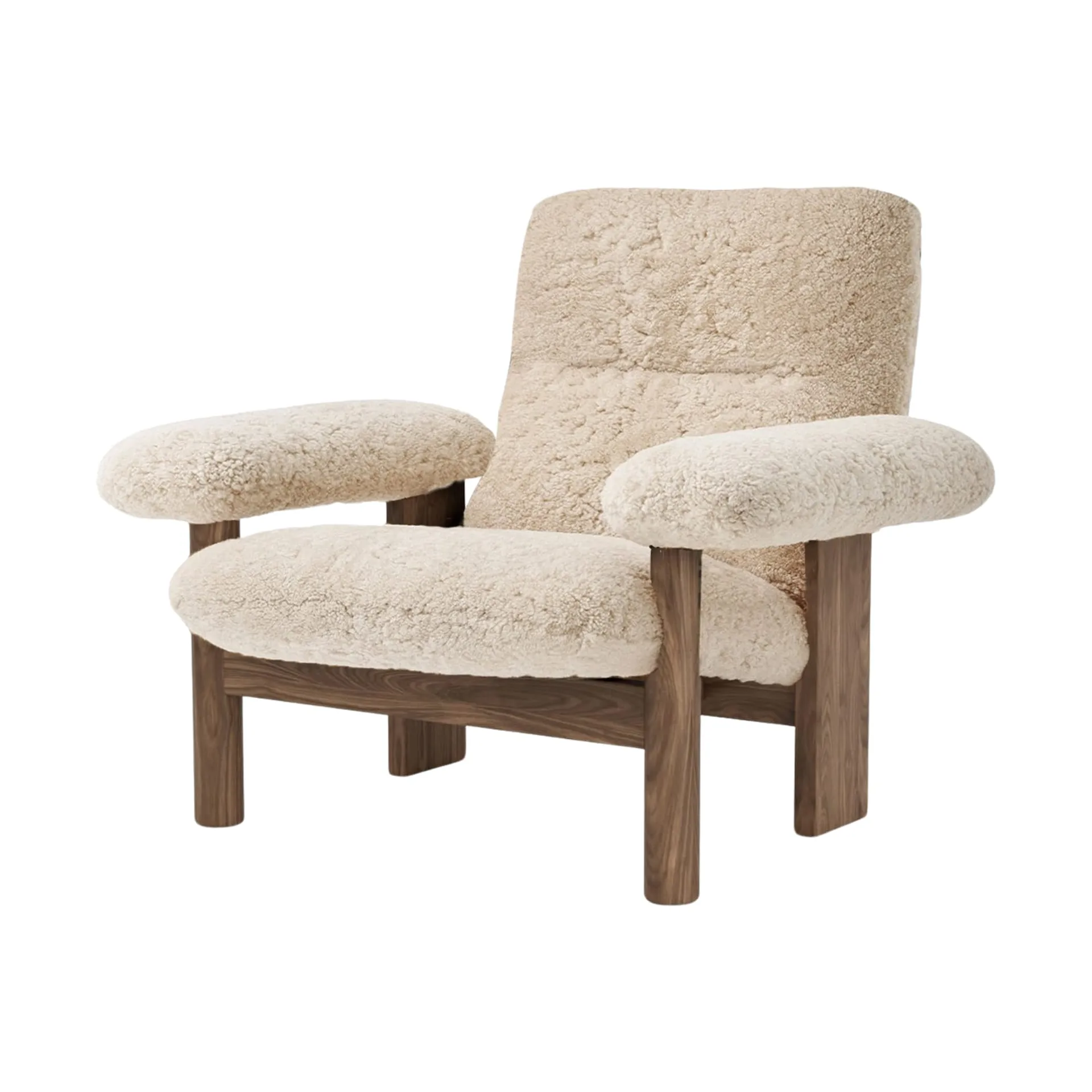 Fauteuil Brasilia, Walnut-Nature sheepskin curly Audo Copenhagen