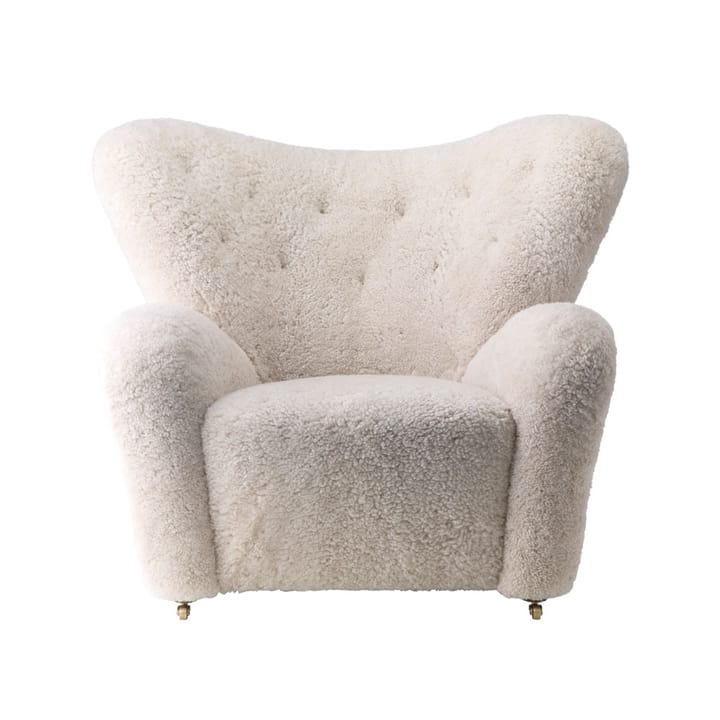 Fauteuil The Tired Man, peau de mouton moonlight, pieds en chêne naturel Audo Copenhagen