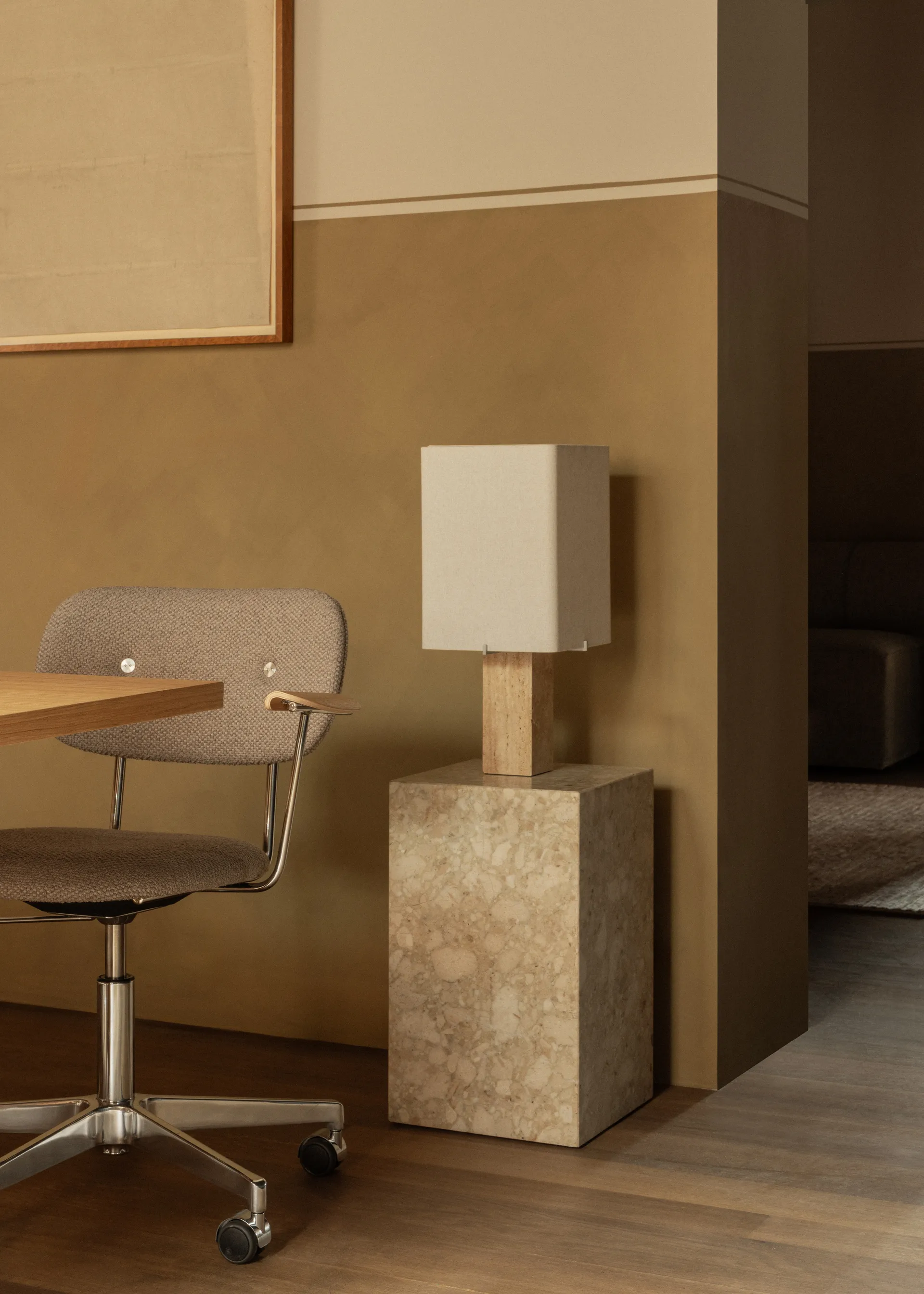 Lampe de table Nonna 49 cm, Travertine-sand Audo Copenhagen