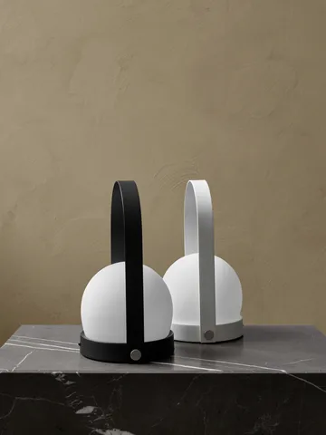 Lampe de table portable Carrie - Noir - Audo Copenhagen