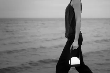 Lampe de table portable Carrie - Noir - Audo Copenhagen