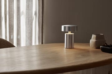 Lampe de table portable Column - Aluminium - Audo Copenhagen