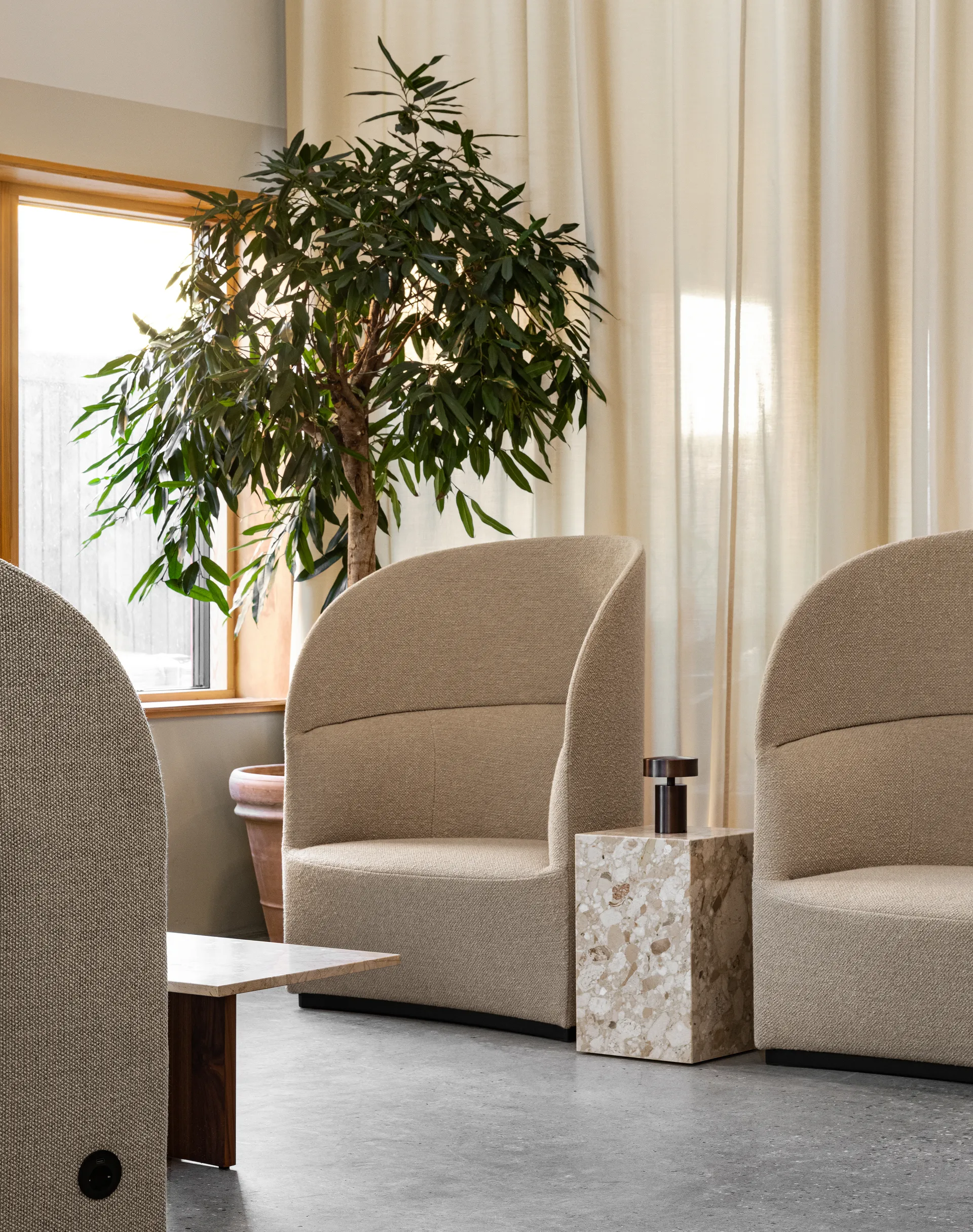 Lampe de table portable Column IP44, Bronze Audo Copenhagen