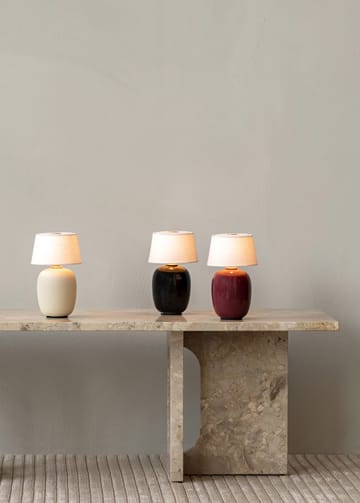 Lampe de table portable Torso - Ruby - Audo Copenhagen